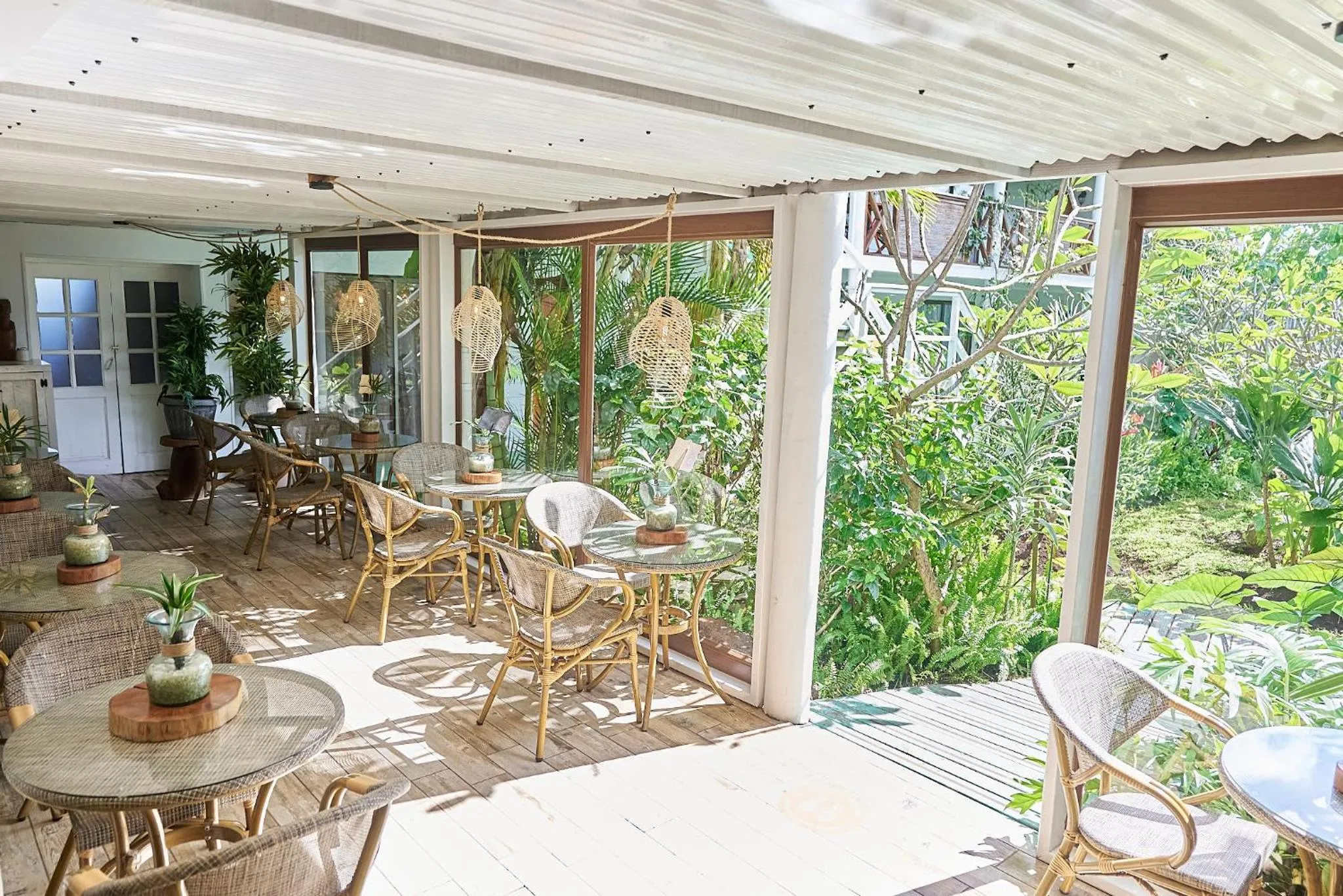 Breakfast in Hare Nua Hotel Boutique