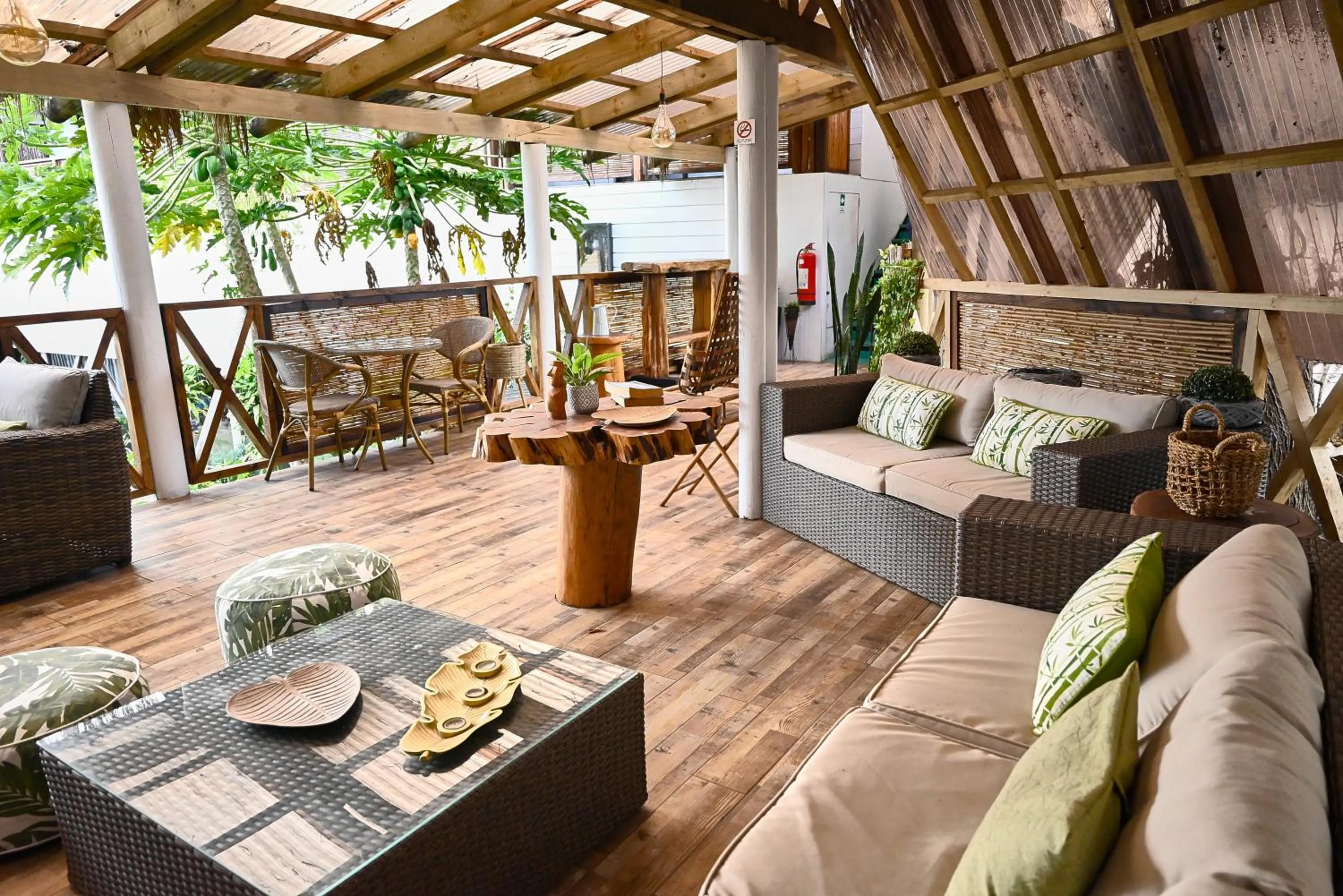 Seating area in Hare Nua Hotel Boutique