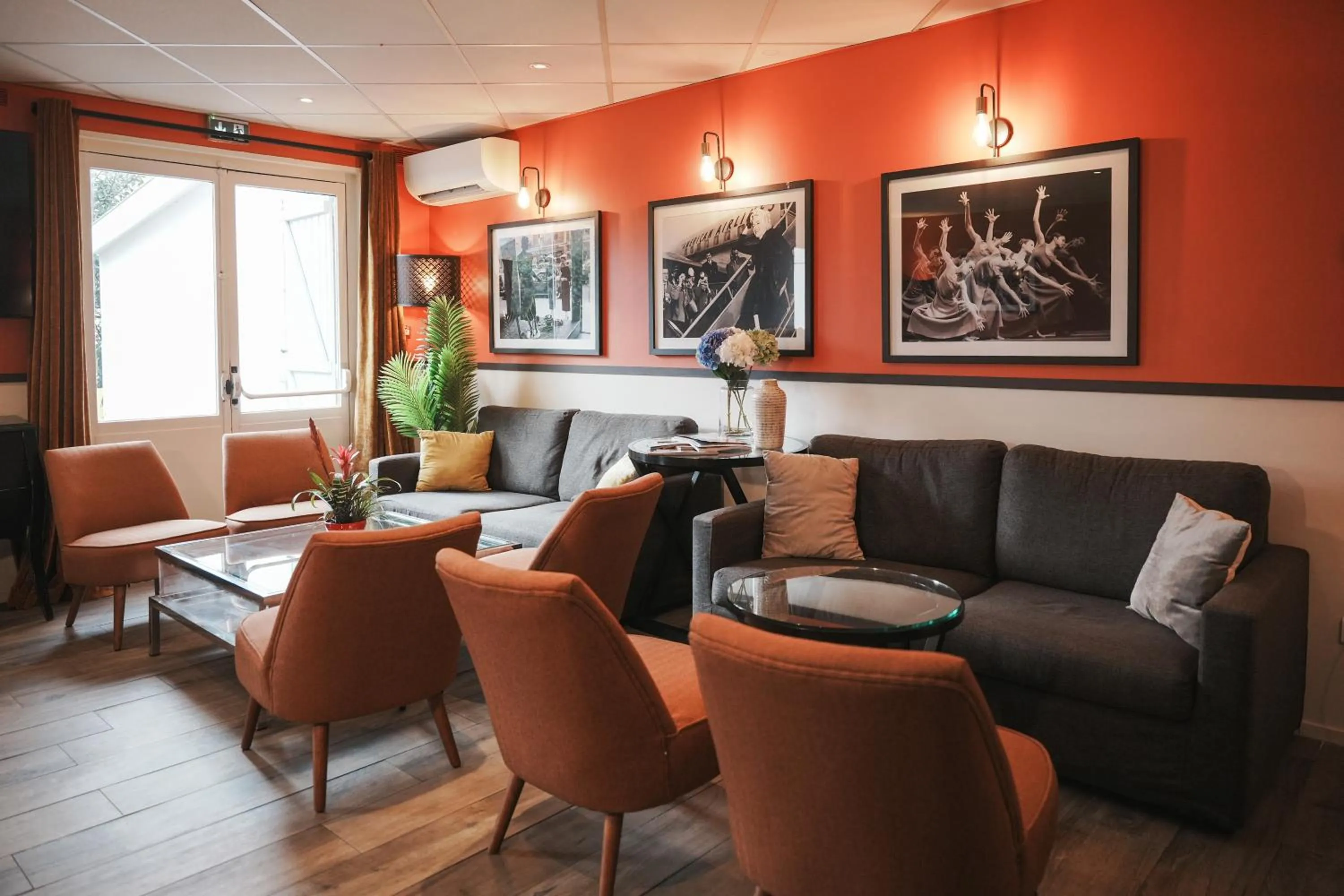 Restaurant/places to eat in Brit Hotel Confort Orly Morangis