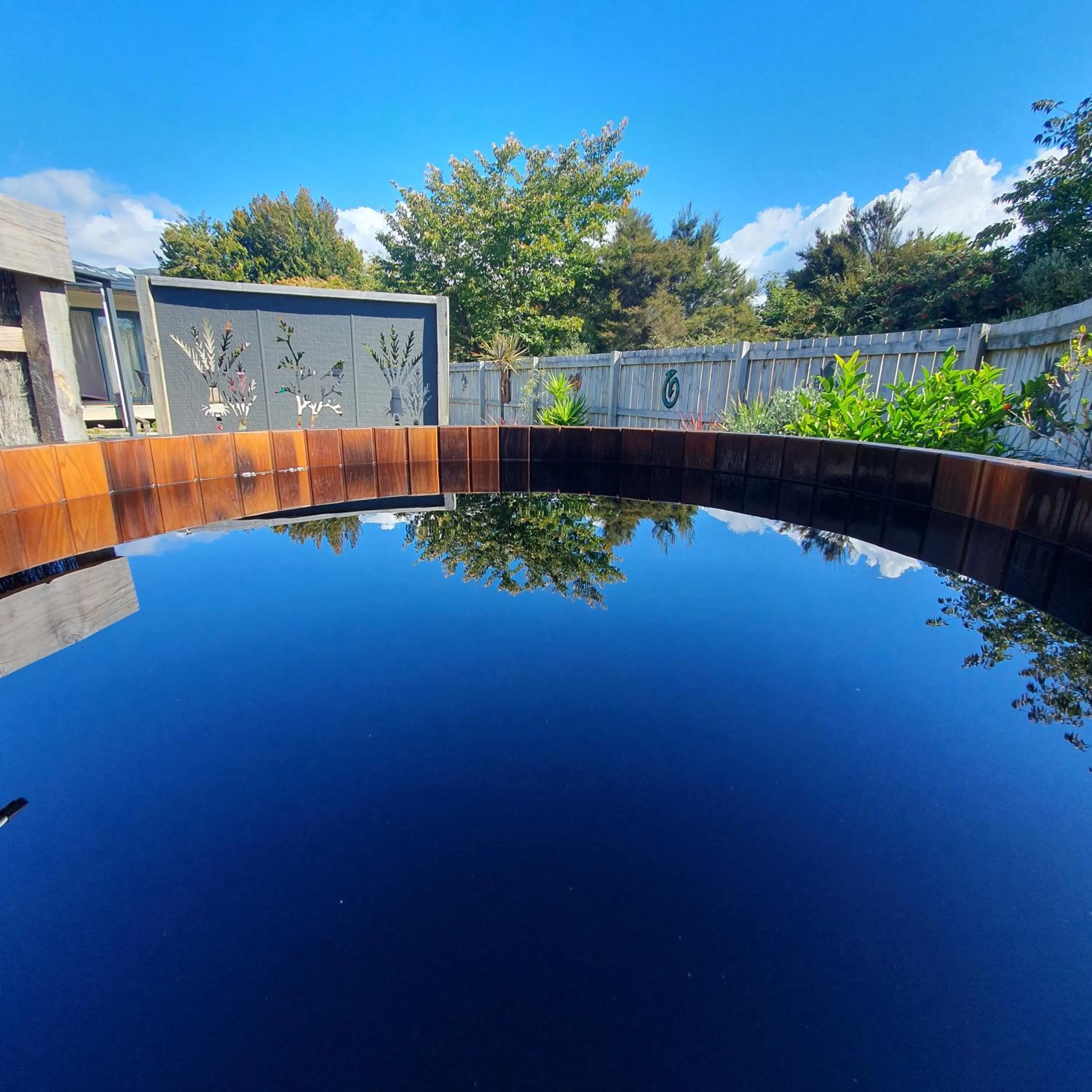 Hot Tub in Moe Marie Sleep Peacefully