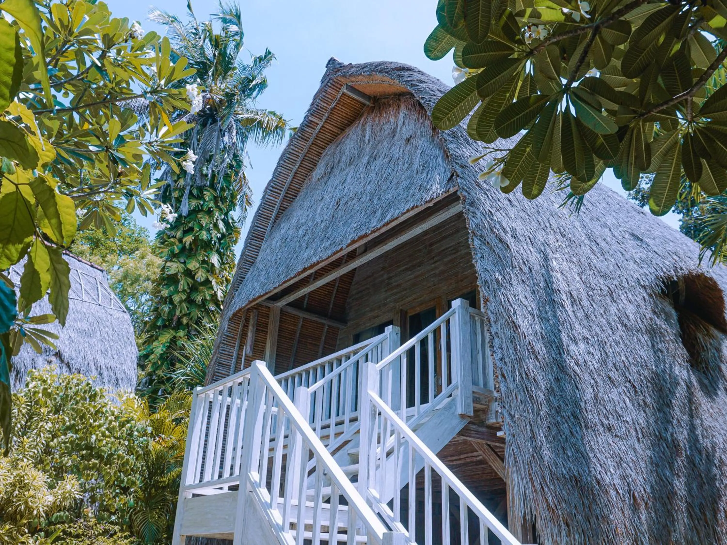 Property building in Hai Tide Beach Resort