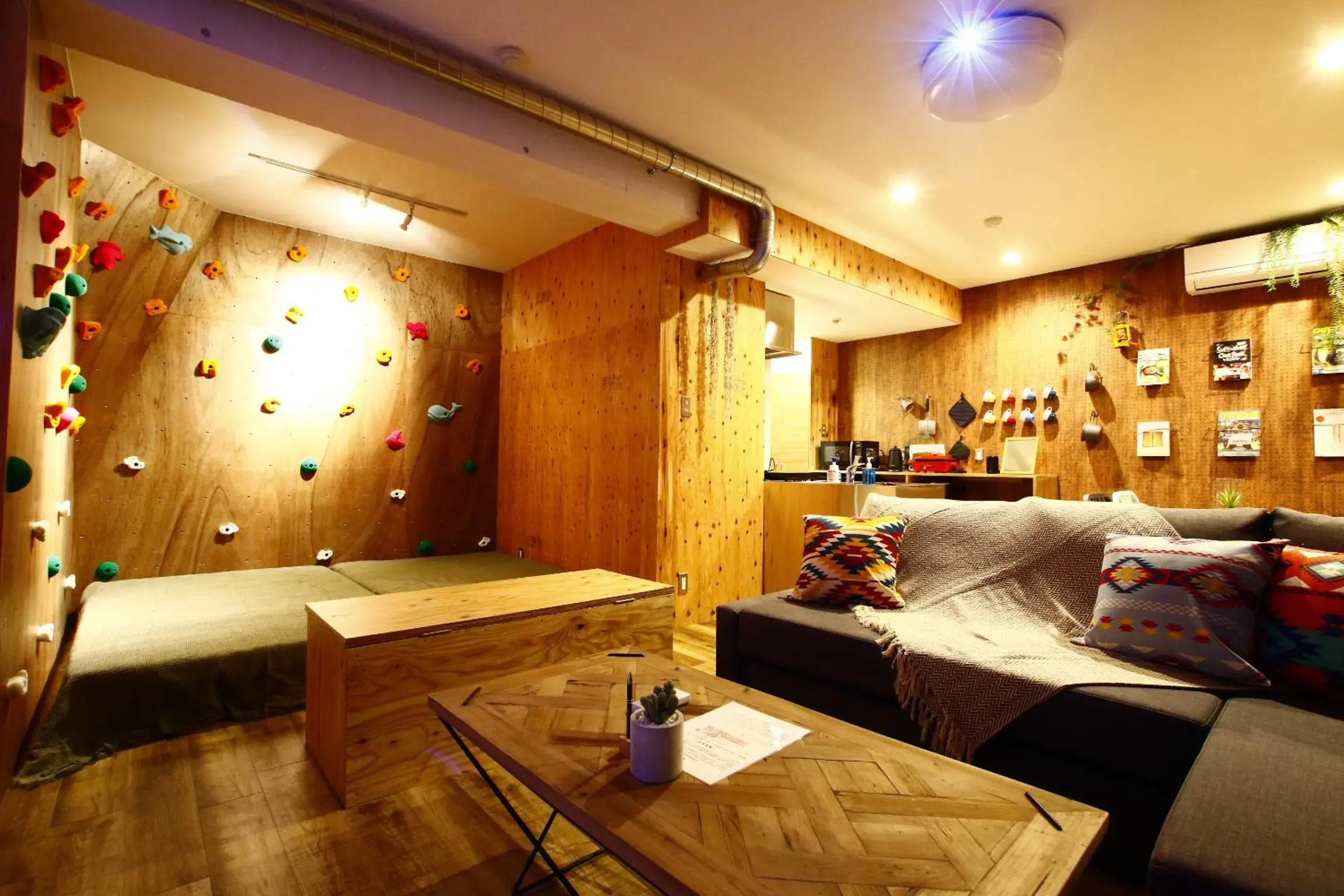 BOULDERING in 365BASE outdoor hostel BOULDERING in 365BASE outdoor hostel