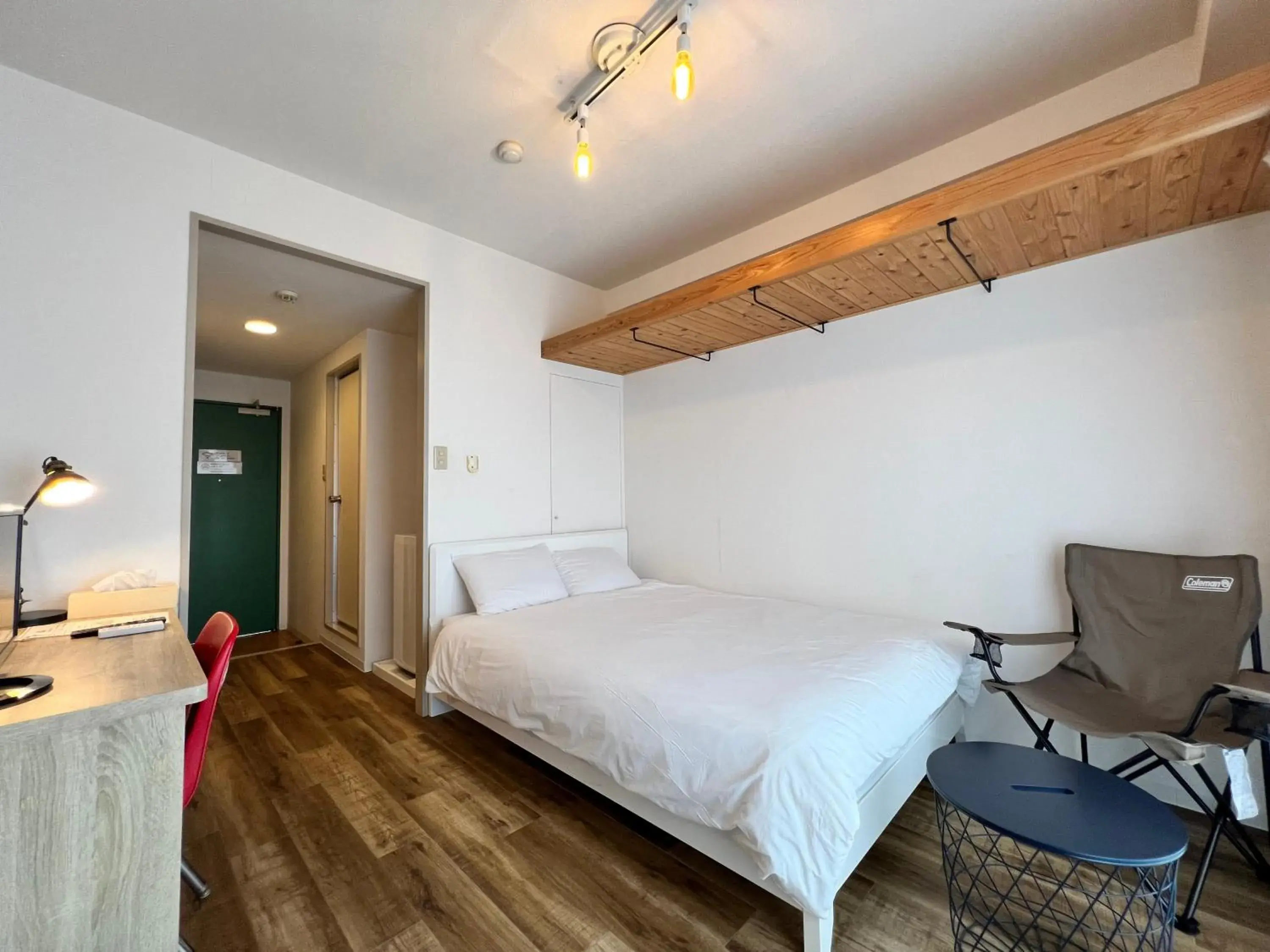 Double Room with Kitchenette and Private Bathroom in 365BASE outdoor hostel Double Room with Kitchenette and Private Bathroom in 365BASE outdoor hostel