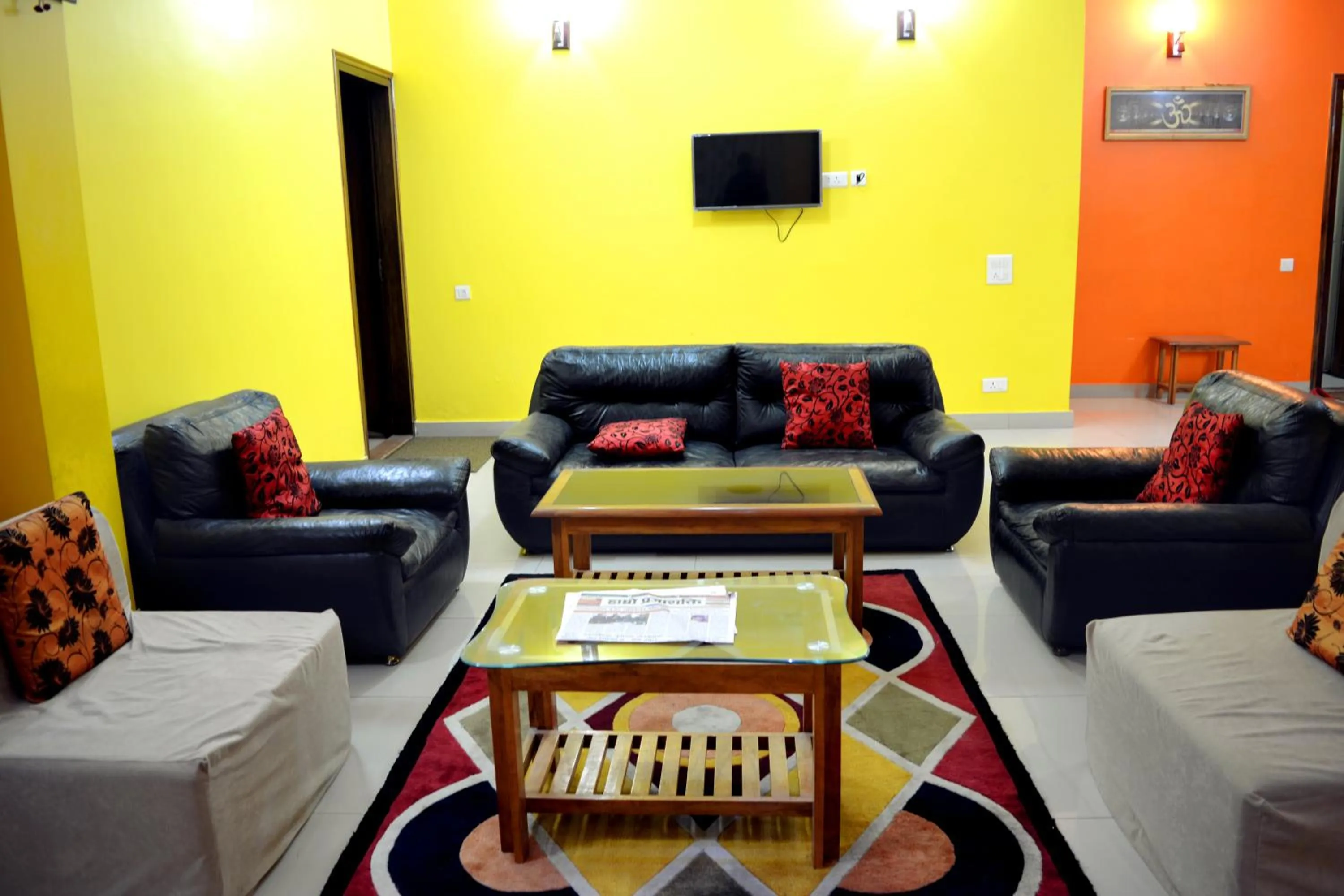 TV and multimedia in Kashyap Kunj