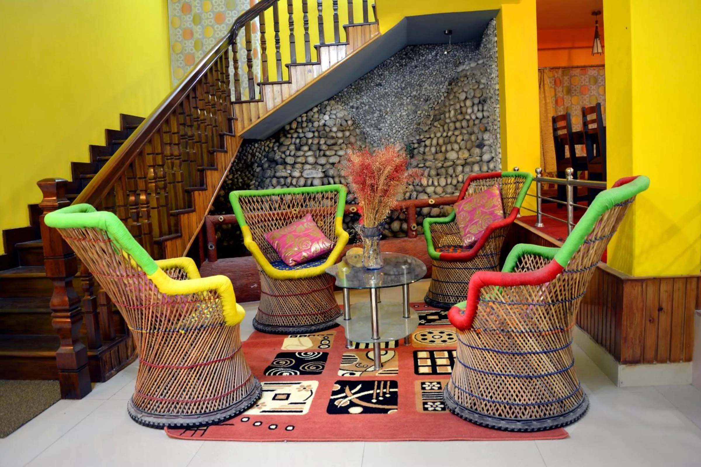 Communal lounge/ TV room in Kashyap Kunj