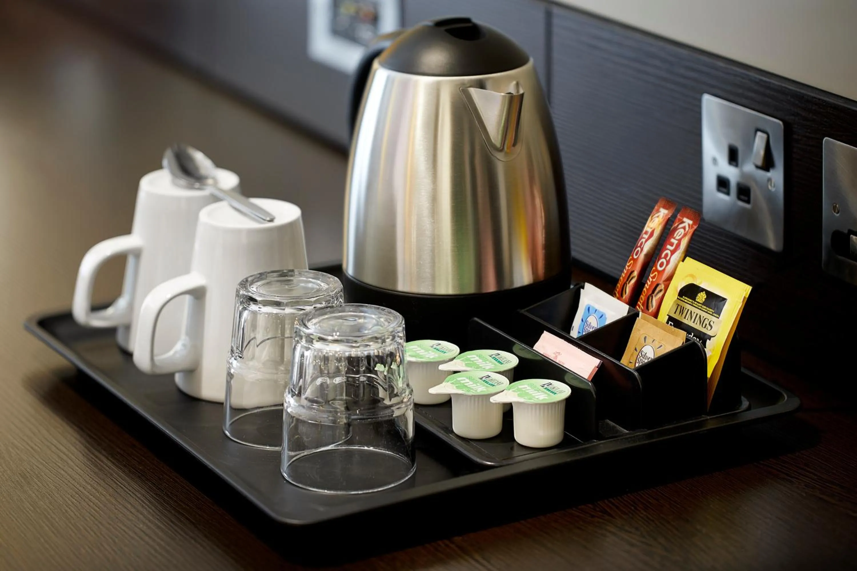Coffee/tea facilities in Premier Inn Dublin Airport