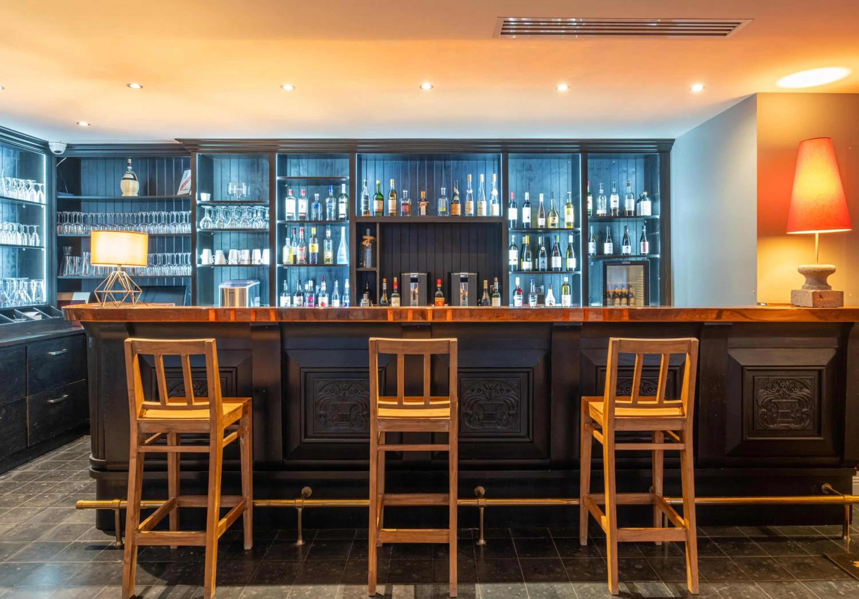 Lounge or bar in Hostellerie de l'Écu de Bretagne