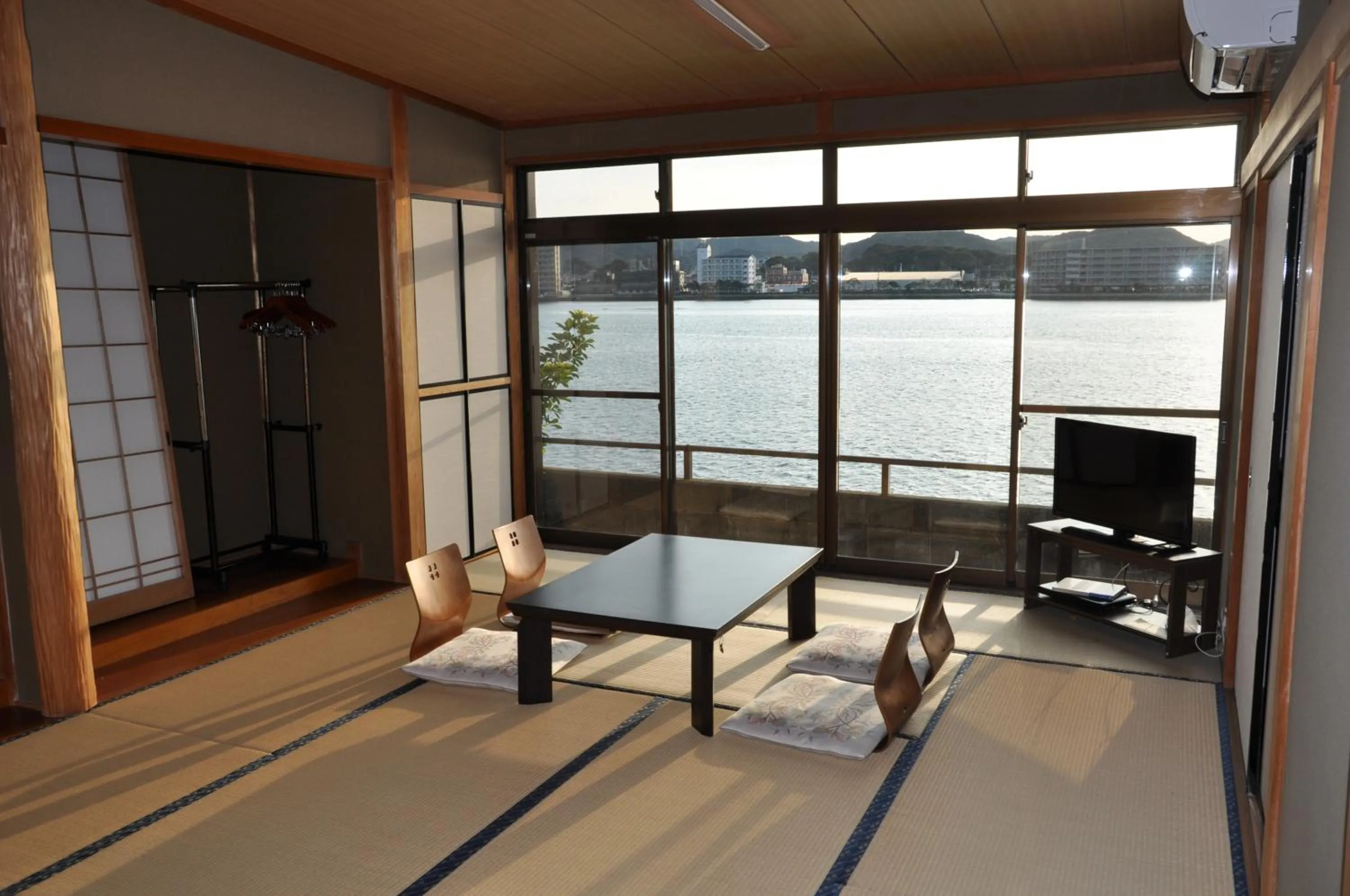 Riverside Hotel Karatsu Castle