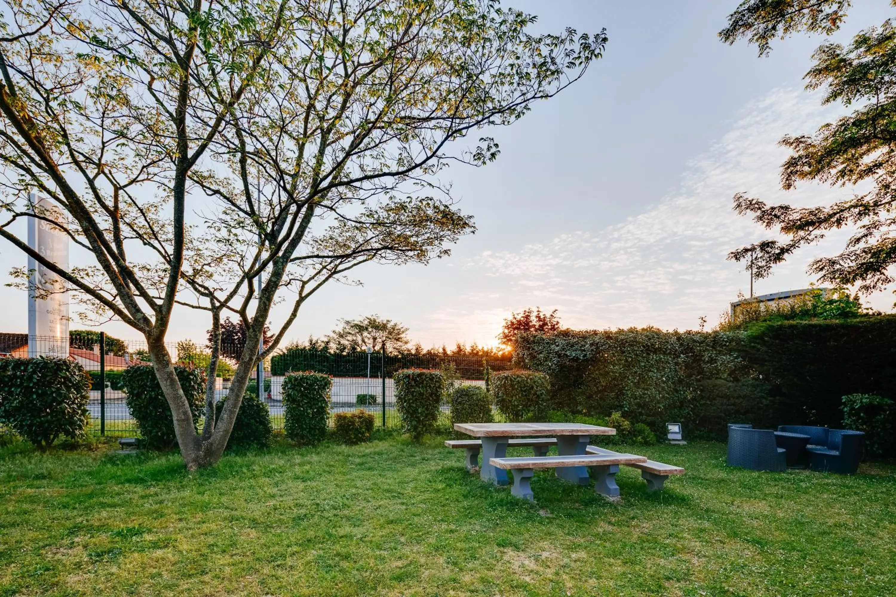 Garden in Hôtel & Résidence Octel