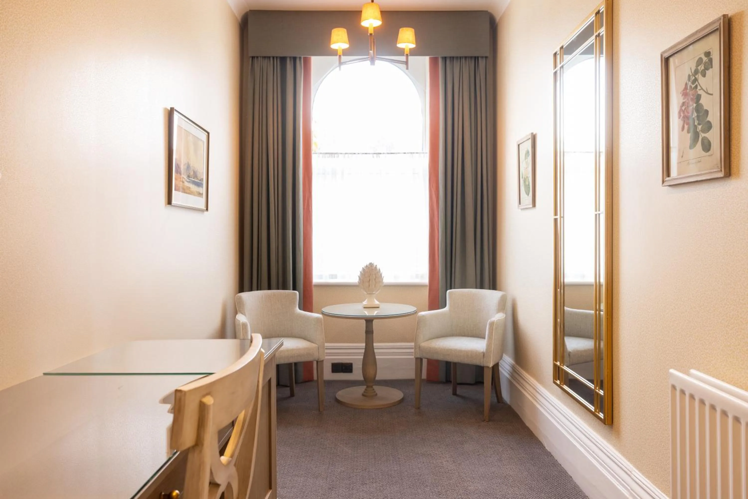 Living room in Best Western Plus The Connaught Hotel and Spa