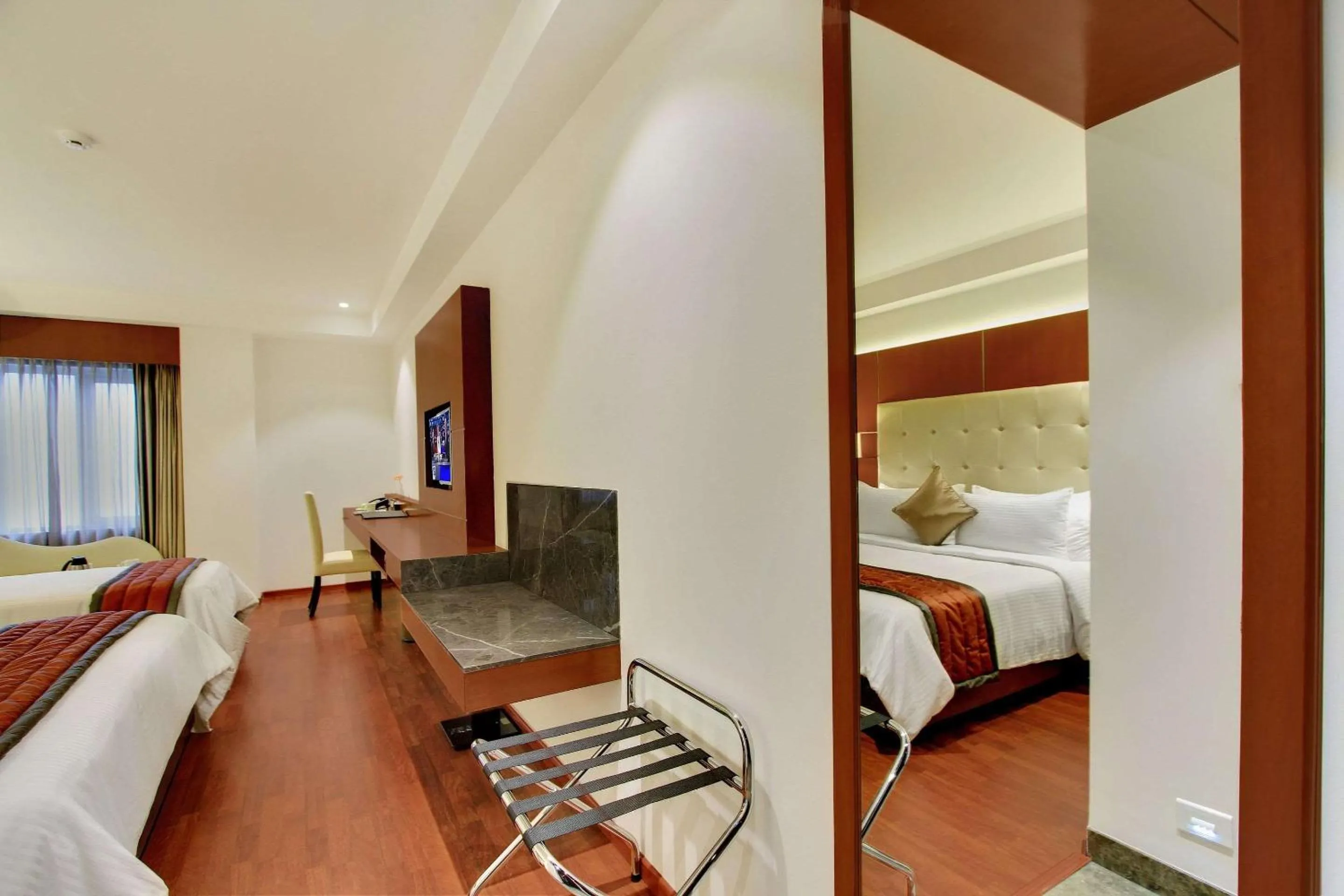 Photo of the whole room in Comfort Inn Insys