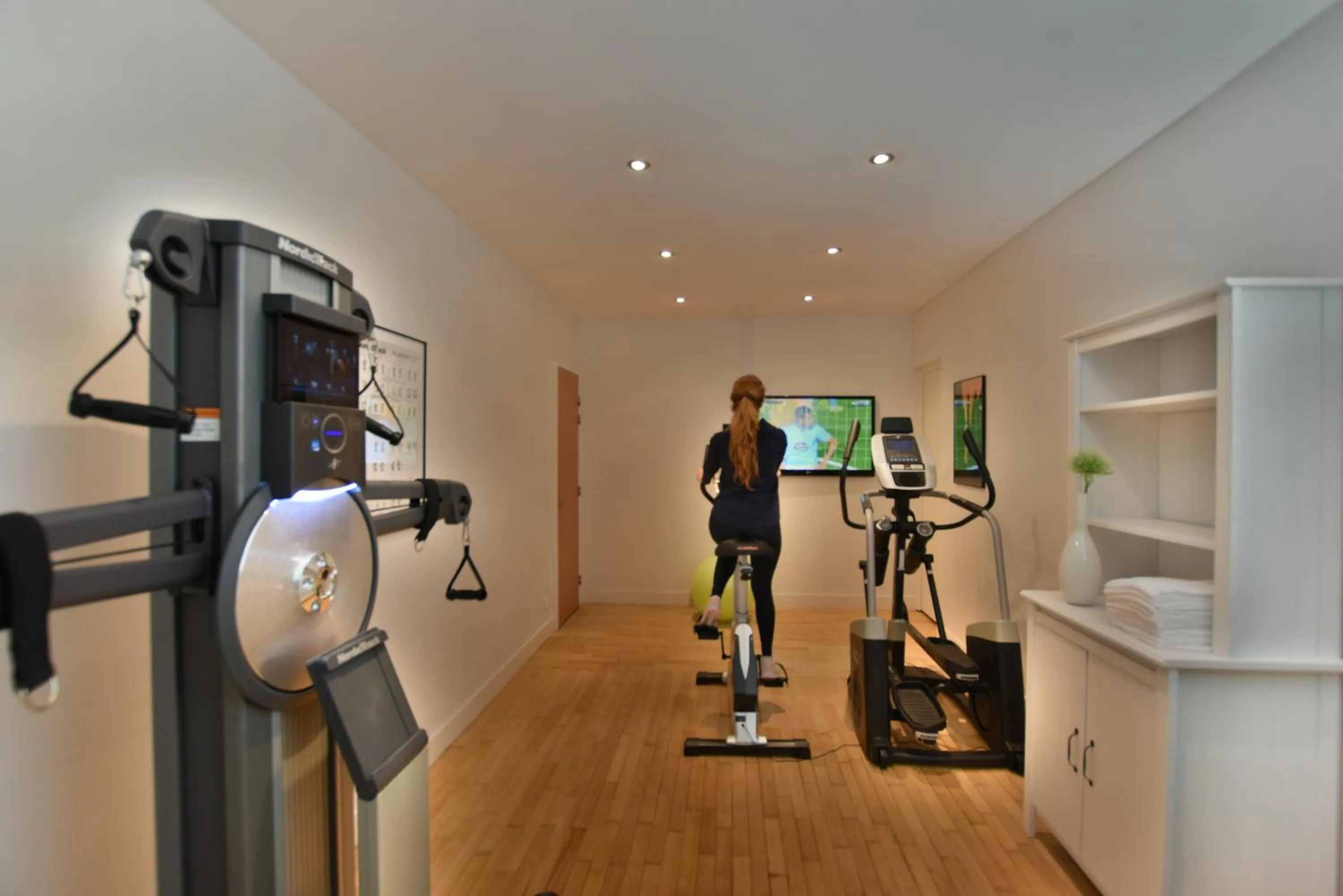 Fitness centre/facilities in Hôtel Escale Oceania Lorient
