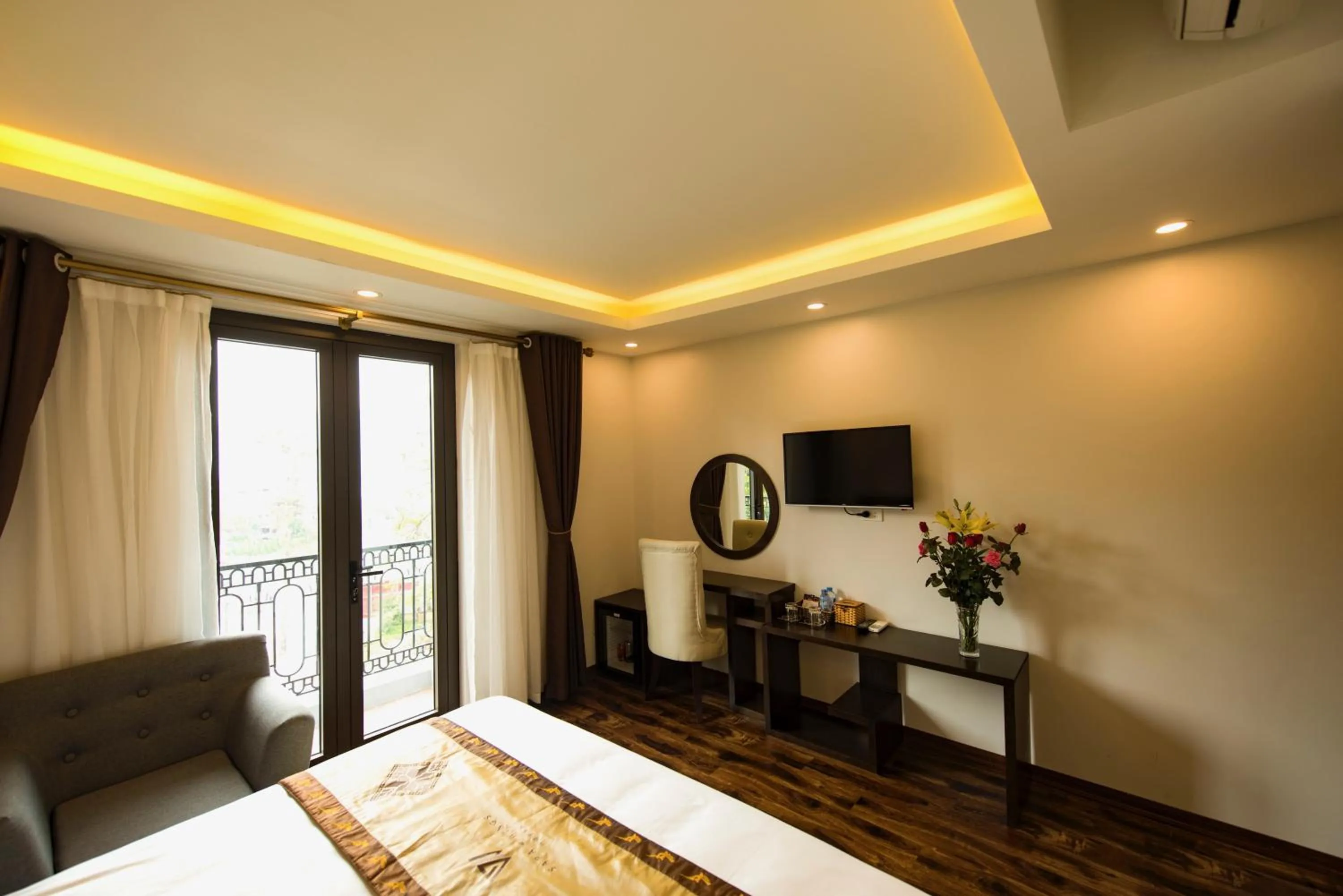 Photo of the whole room, Bed in Sapa Wings Hotel