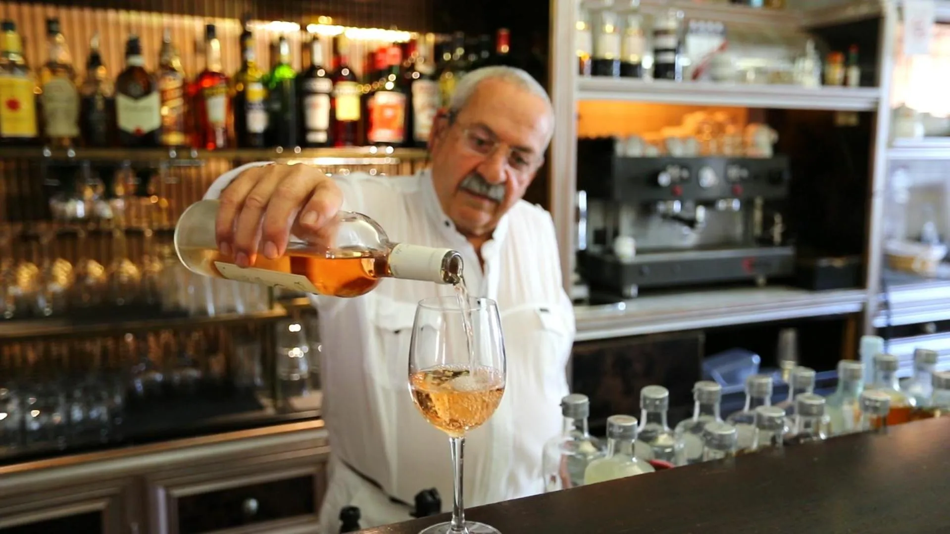 Lounge or bar in Sole E Monti