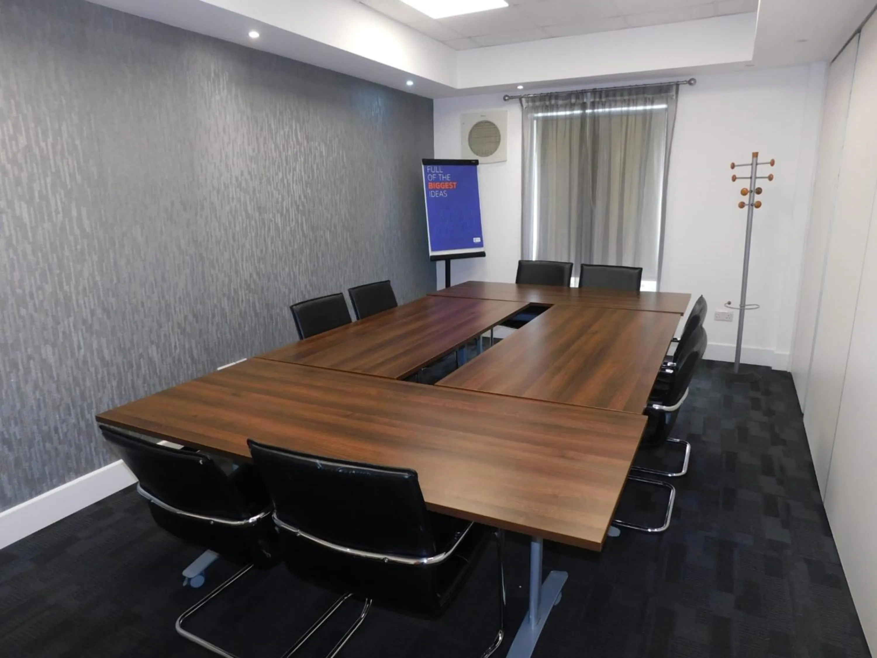 Meeting/conference room in Holiday Inn Express Nuneaton by IHG