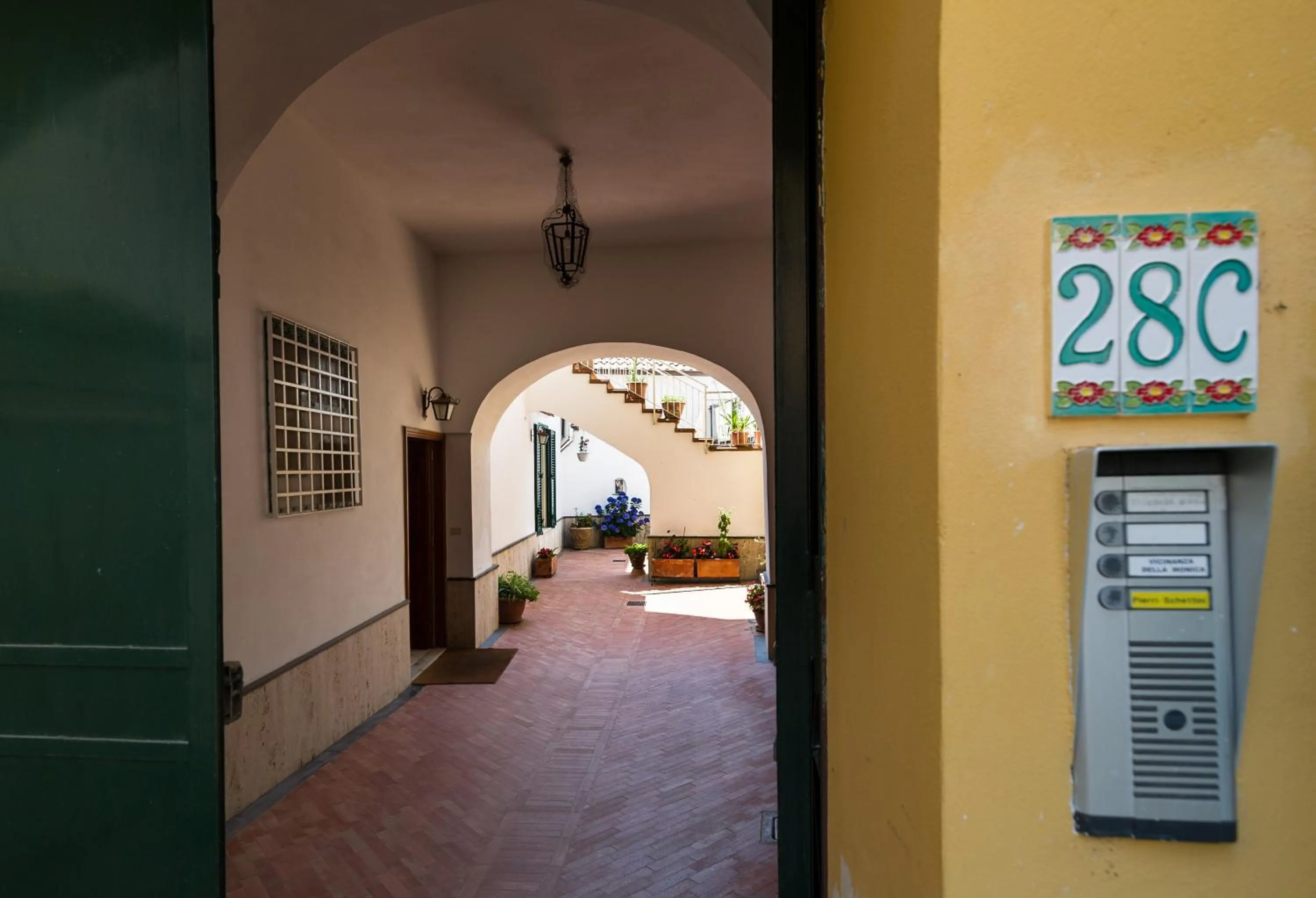Facade/entrance in B&b Rosaria Amalfi Coast