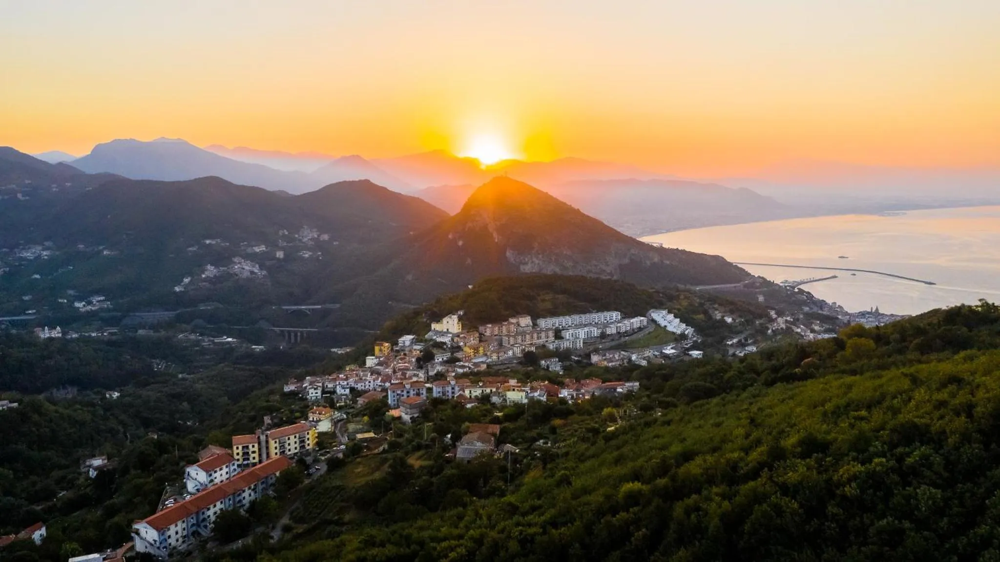 Mountain view in B&b Rosaria Amalfi Coast