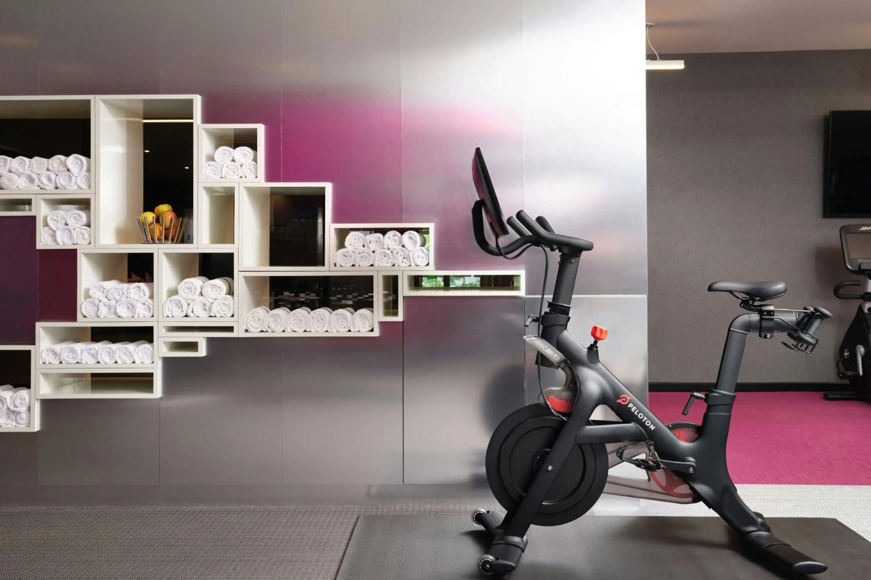 Fitness centre/facilities in Aloft Seattle Redmond