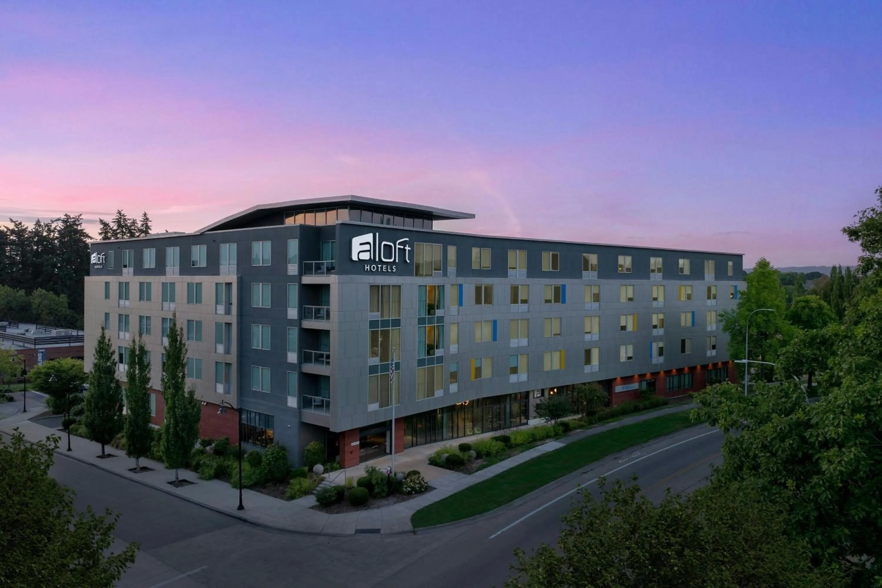 Property building in Aloft Hillsboro-Beaverton