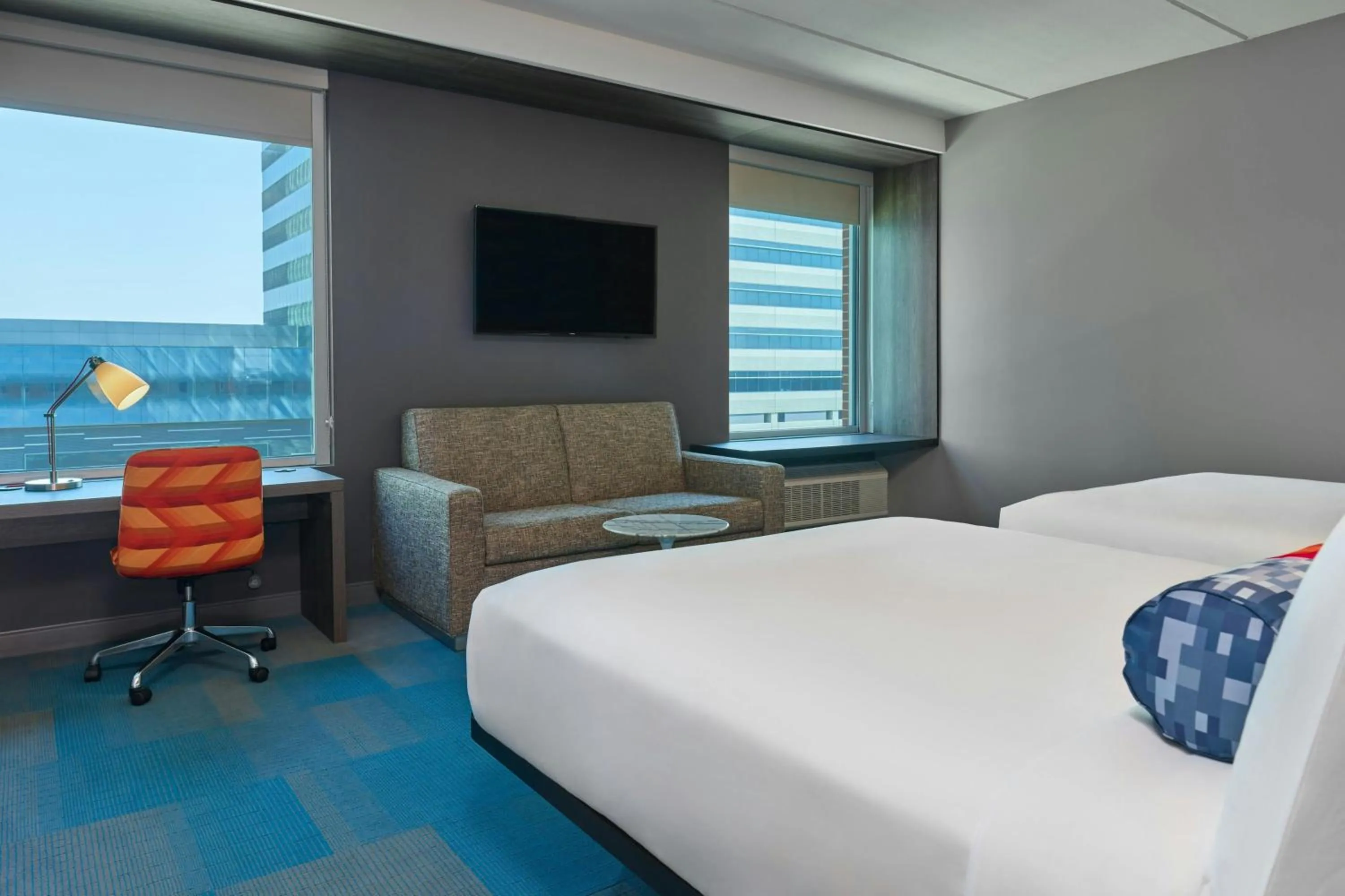 Bedroom, Bed in Aloft Richardson