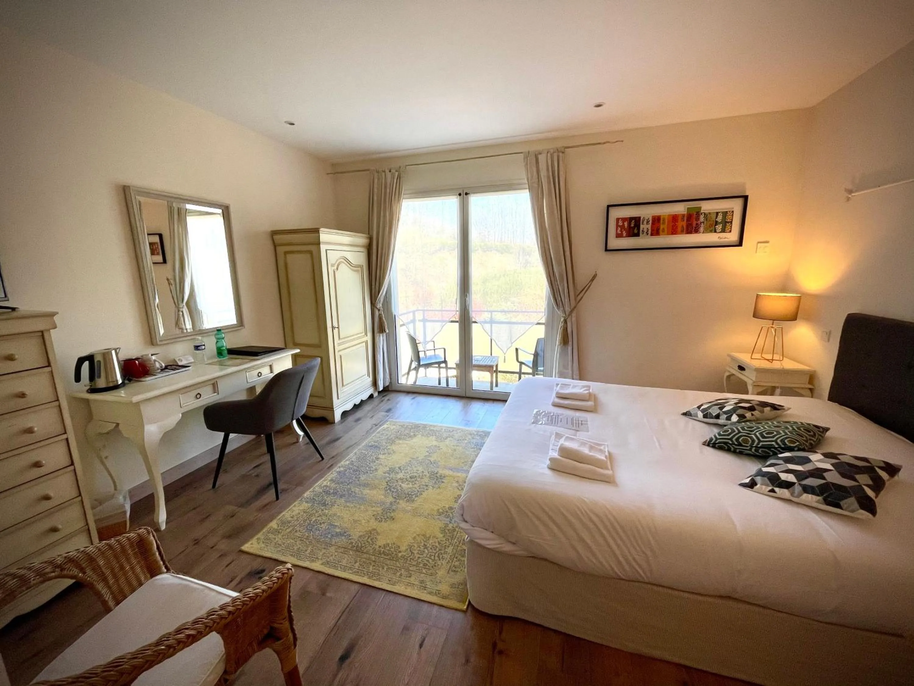 Photo of the whole room, Bed in Domaine Du Moulin Vallée Heureuse