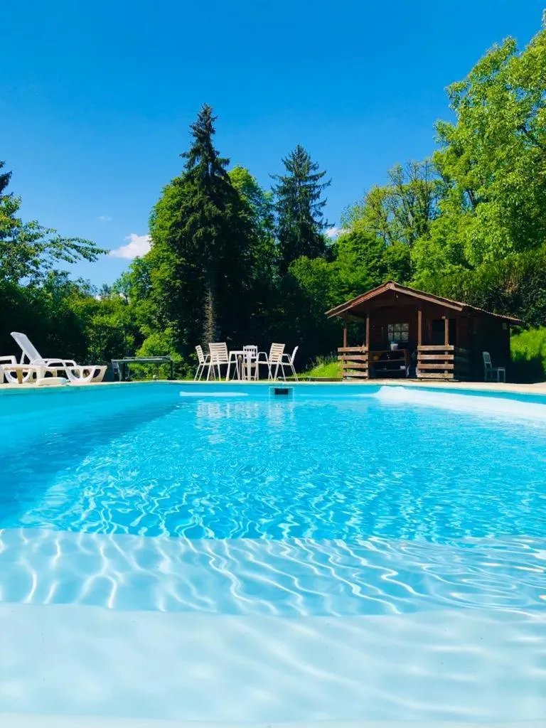 Pool view in Domaine Du Moulin Vallée Heureuse