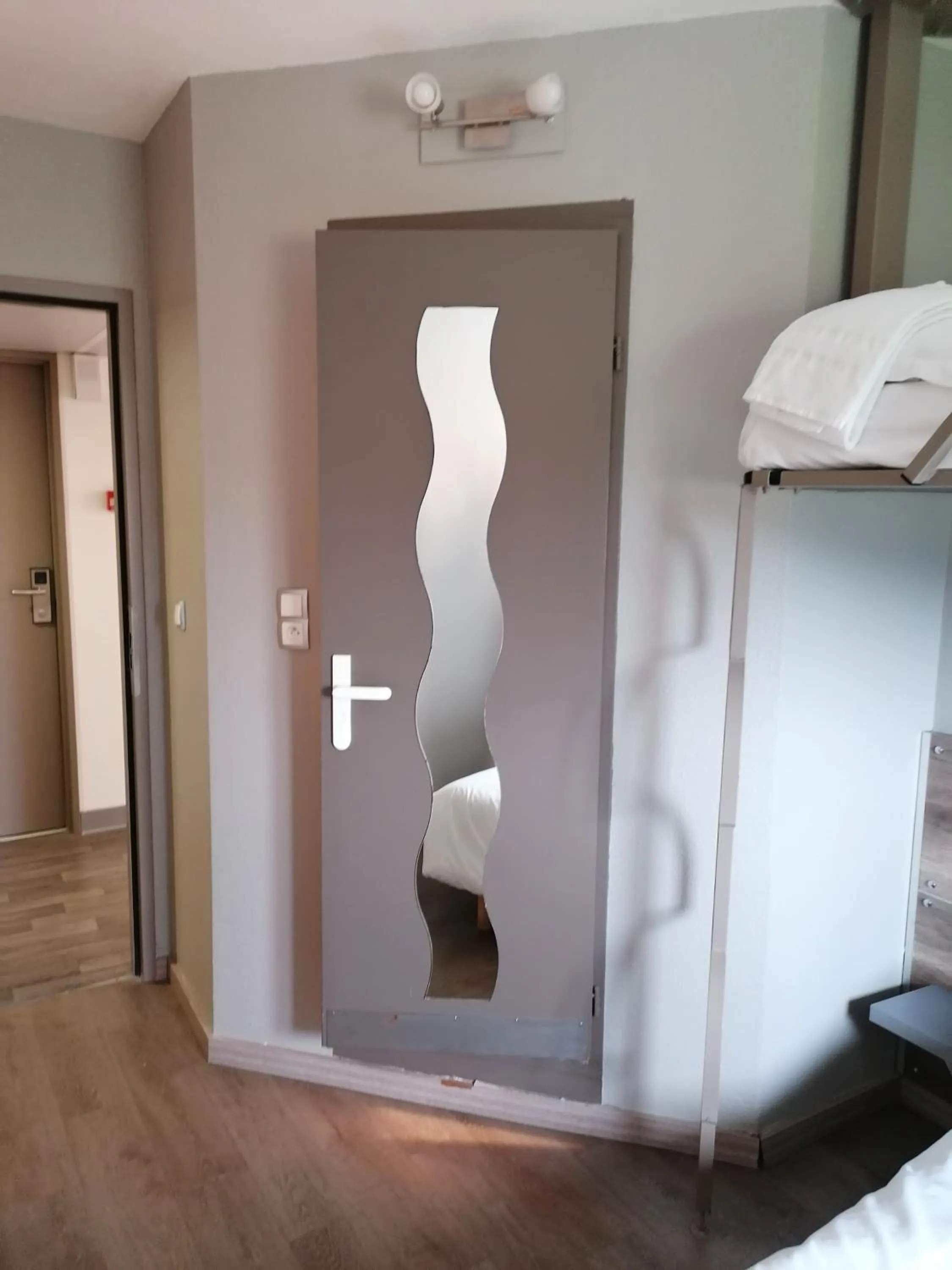 Bedroom in B&B HOTEL Berck-sur-Mer Rang-du-Fliers