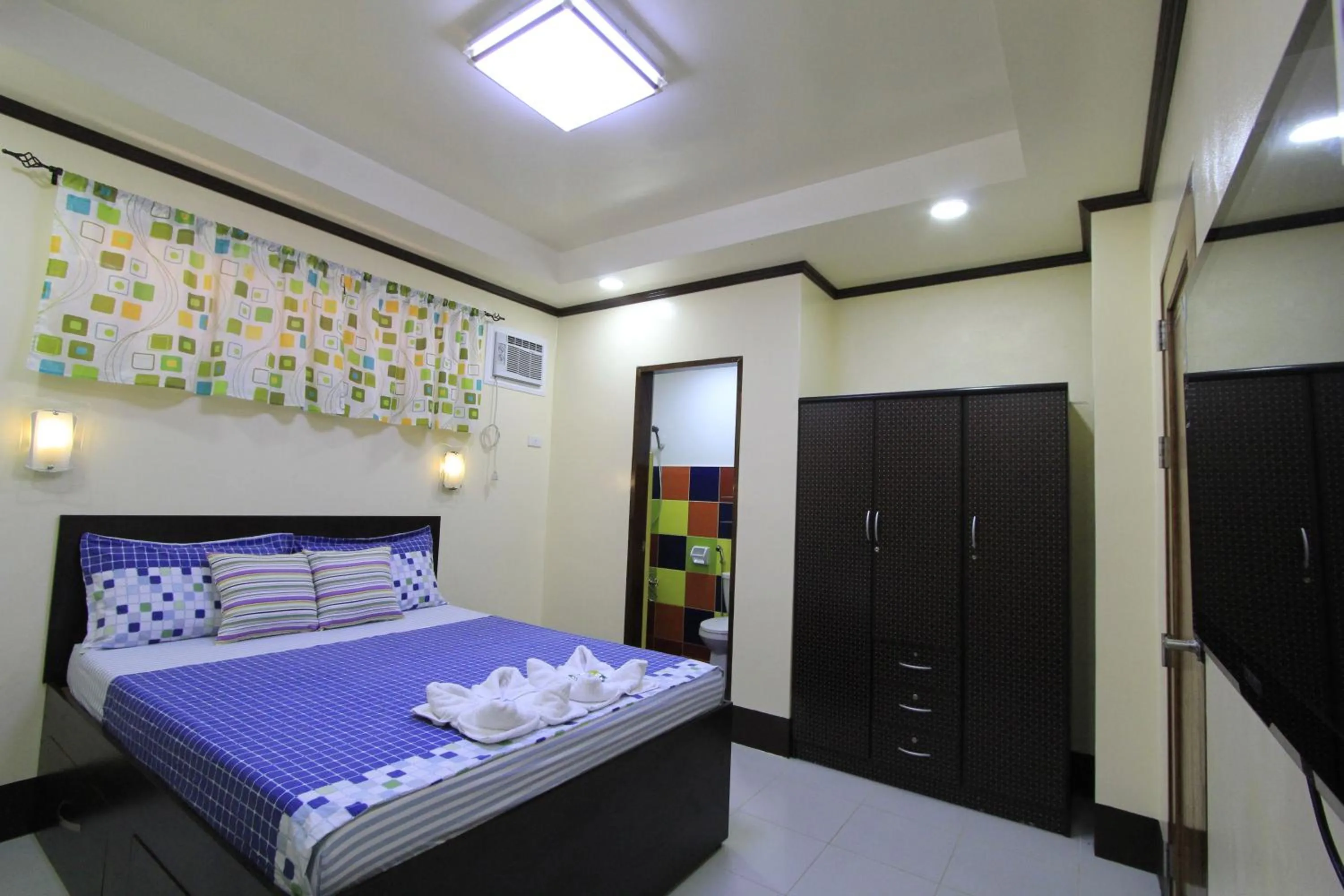 Bed in Aquilah Homestay Inn