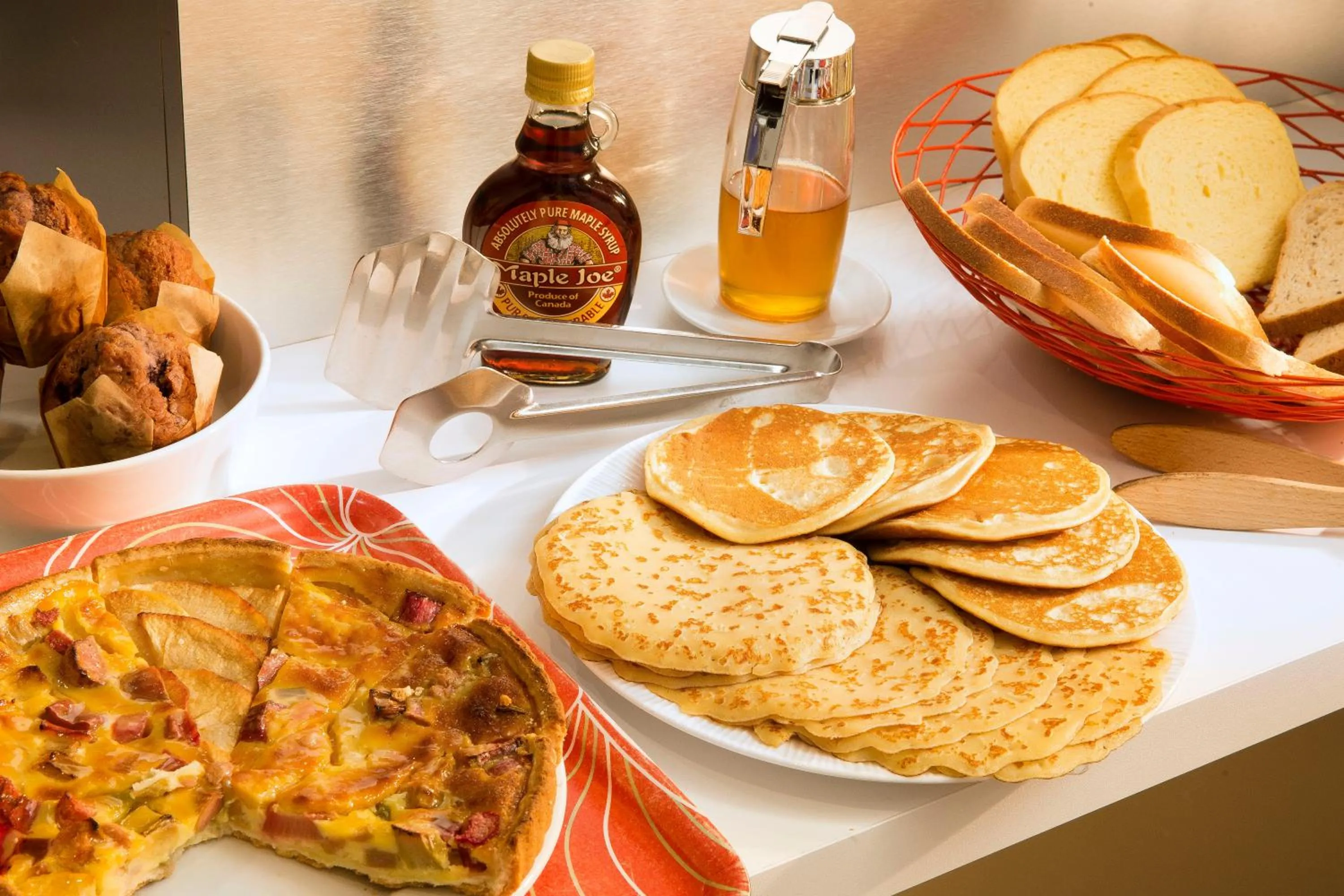 Buffet breakfast in Le Relais du Marais