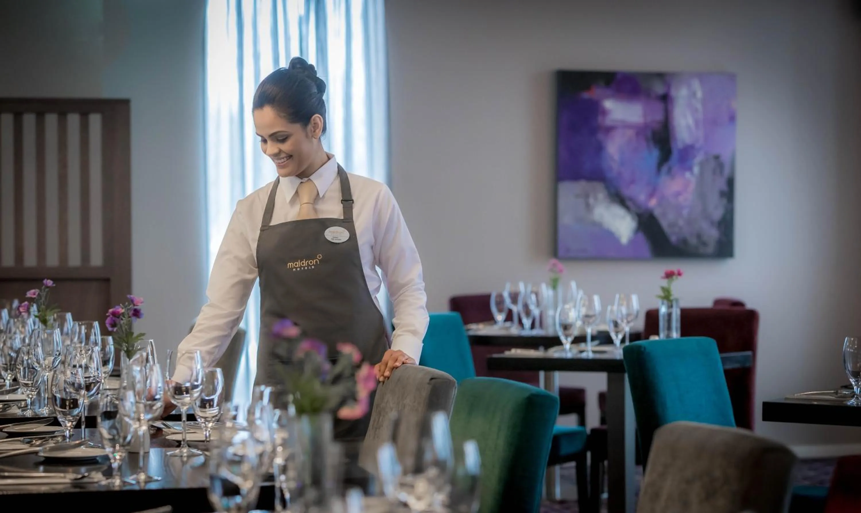 Buffet breakfast in Maldron Hotel Dublin Airport