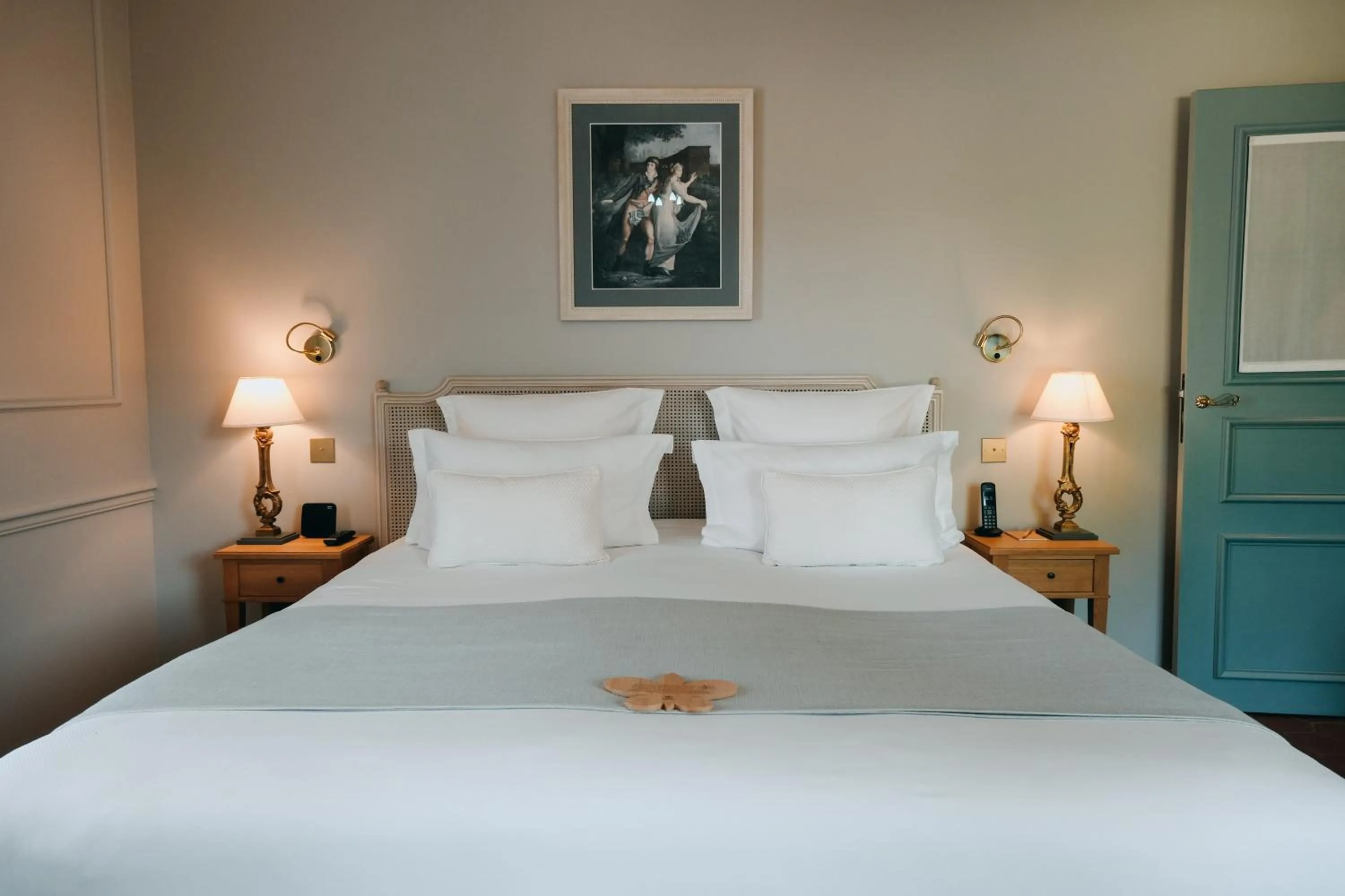 Bed in Château de Fonscolombe