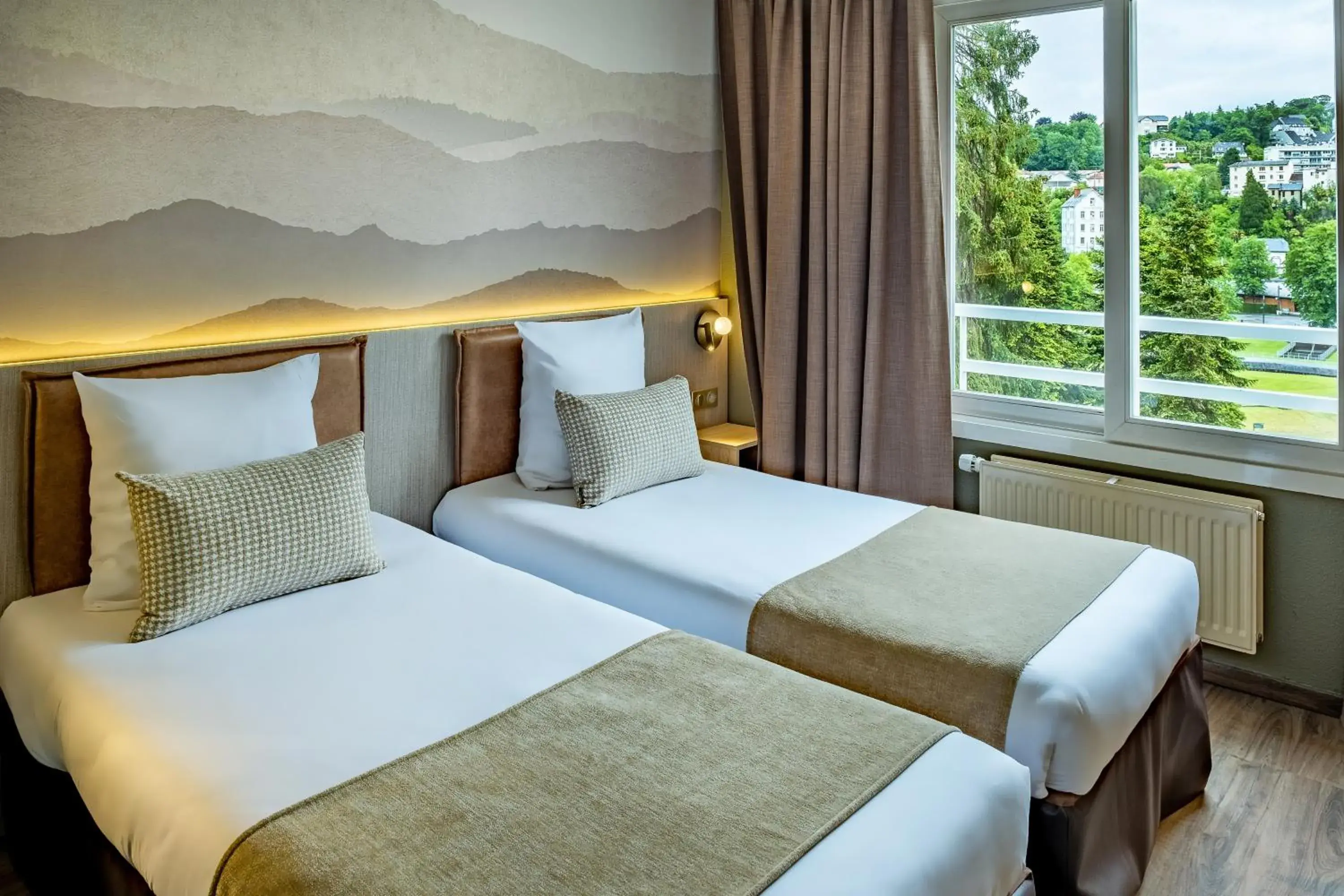 Double or Twin Comfort Room in Hôtel La Solitude Double or Twin Comfort Room in Hôtel La Solitude