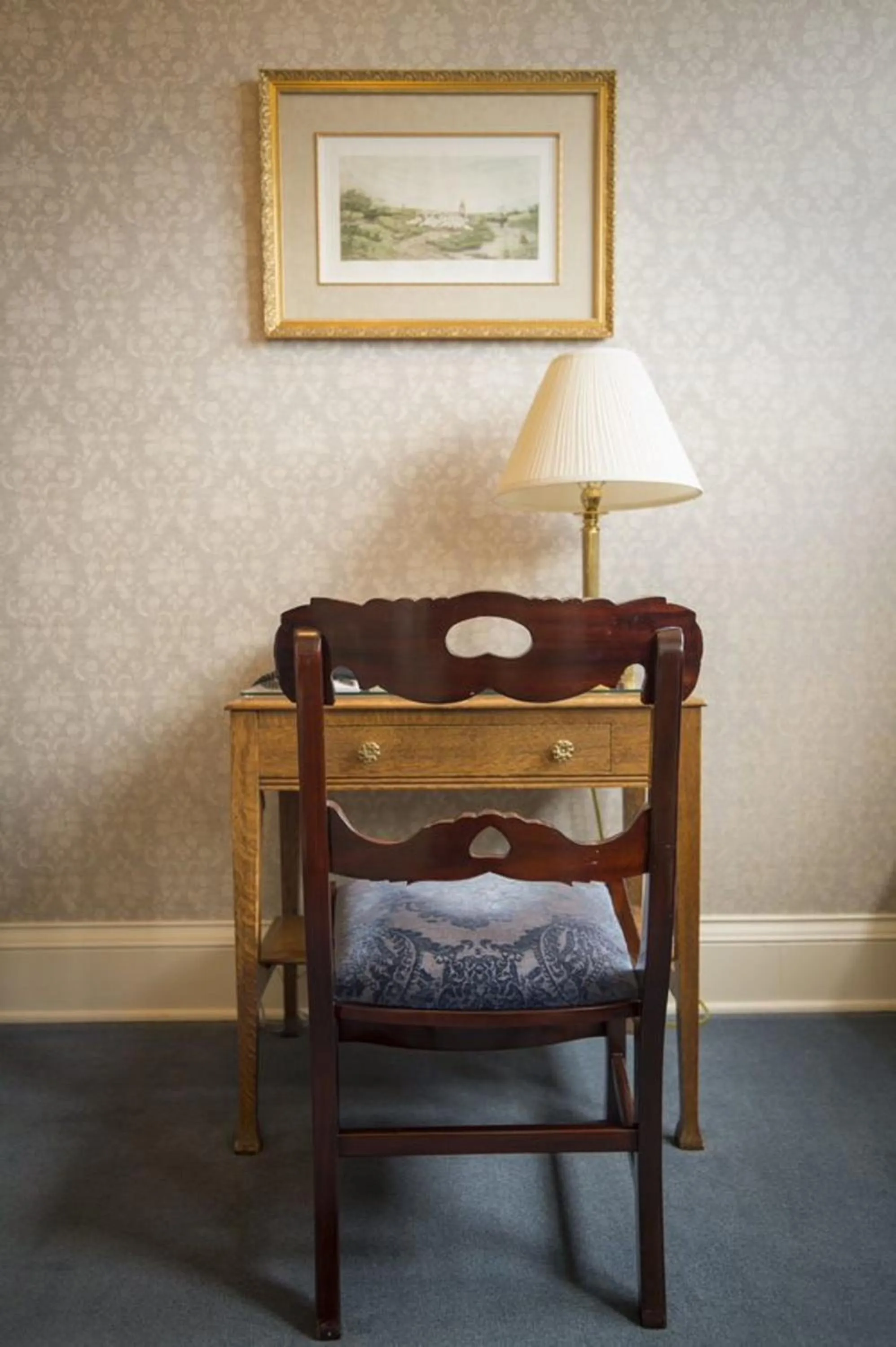 Seating area in Hotel Boulderado
