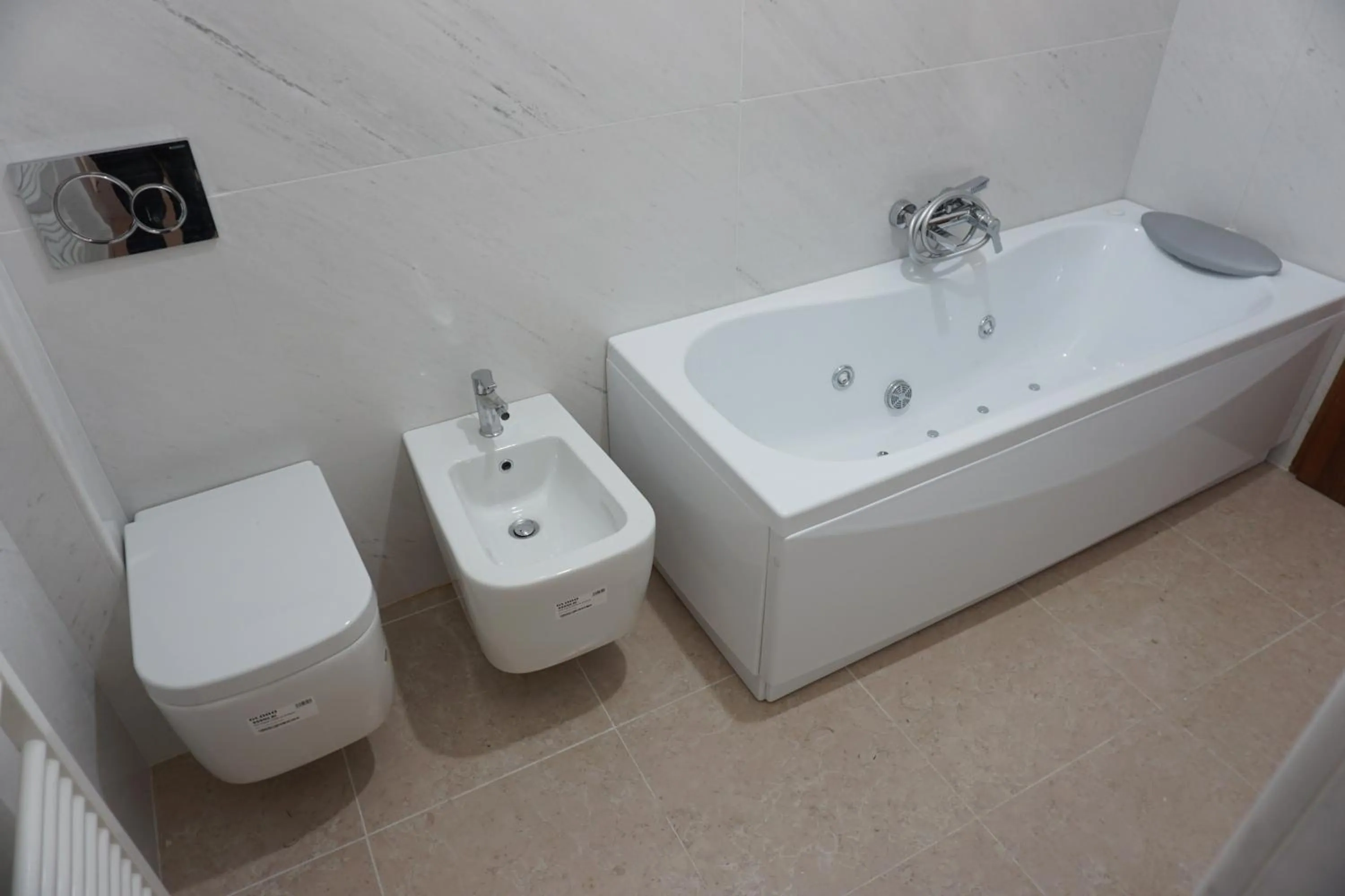 Hot Tub in B & B Nina