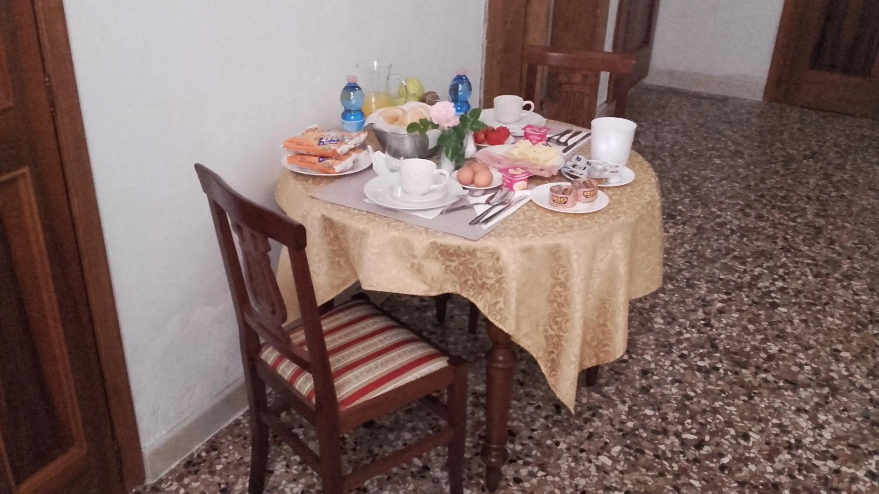 Food and drinks in B & B Nina