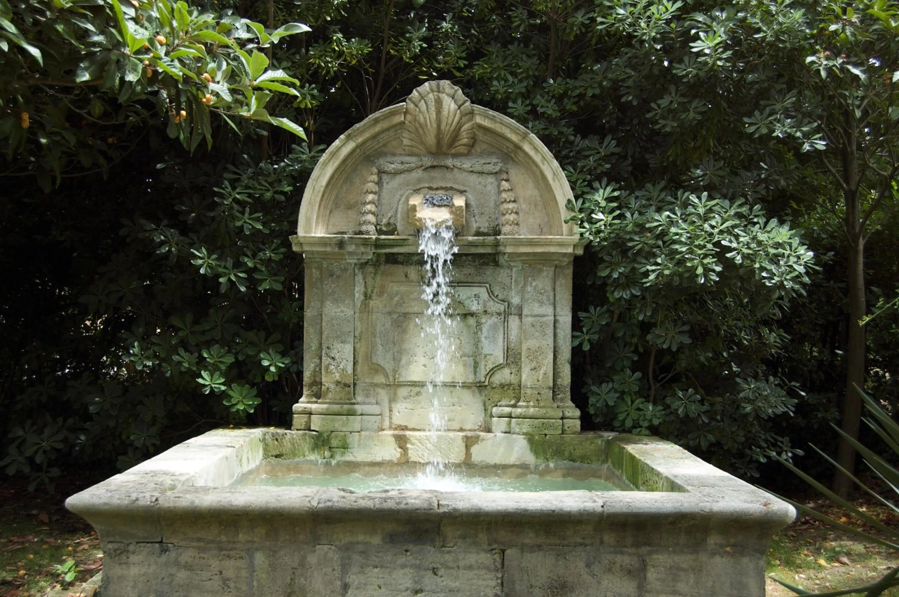 Public Bath in Le Mas Ferrand