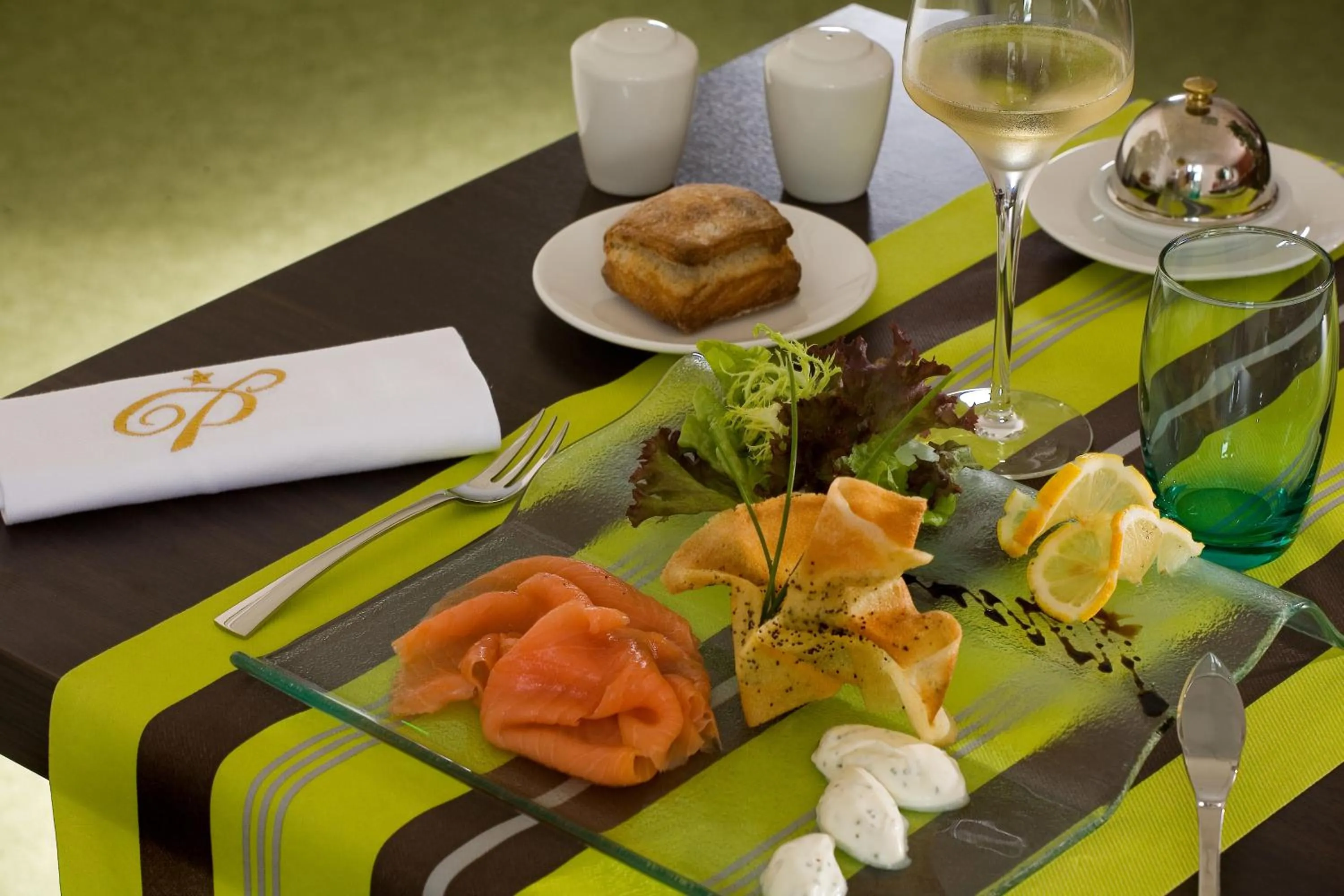 Restaurant/places to eat in Hôtel Le Palladior Voiron