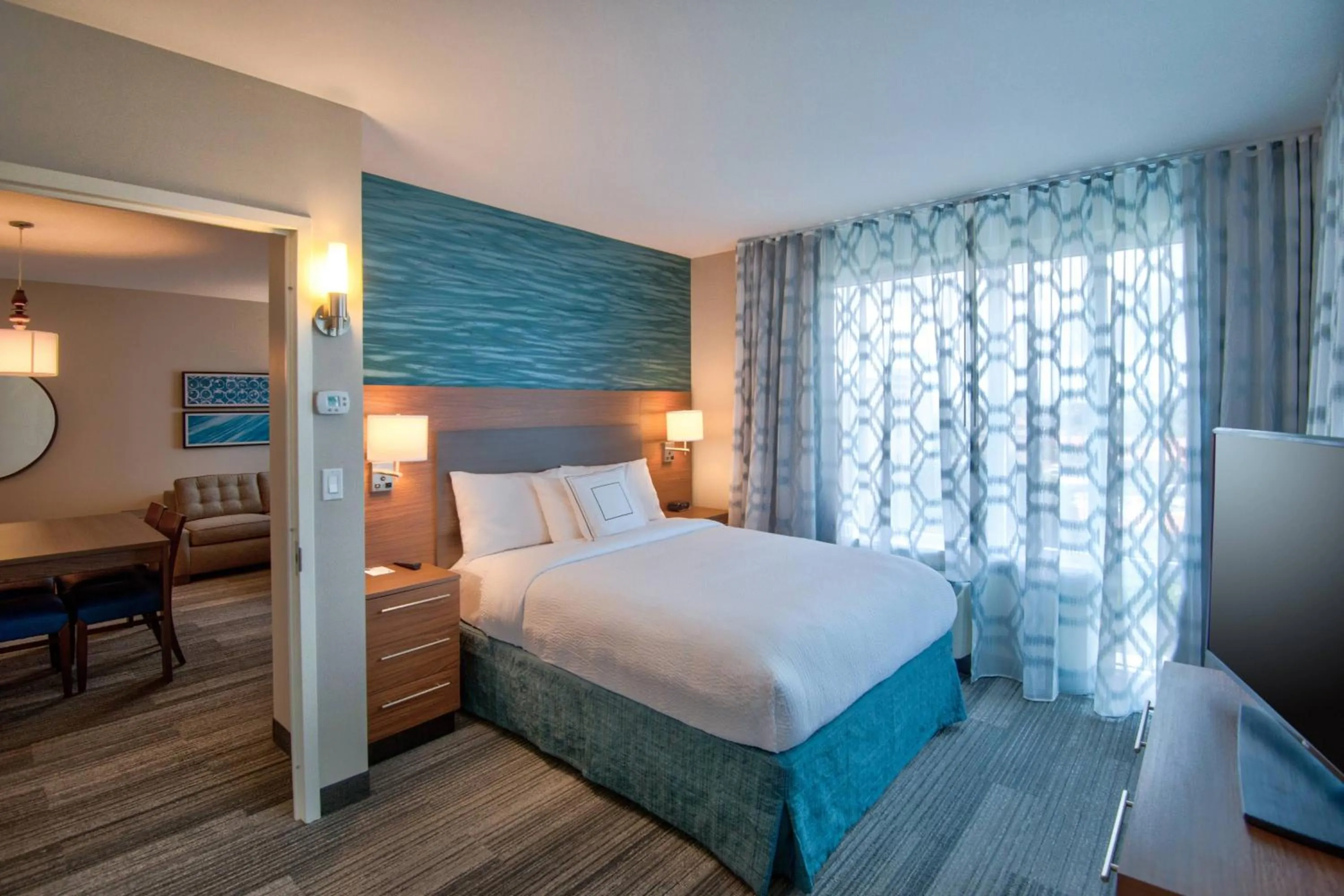 Bedroom, Bed in TownePlace Suites by Marriott Miami Airport