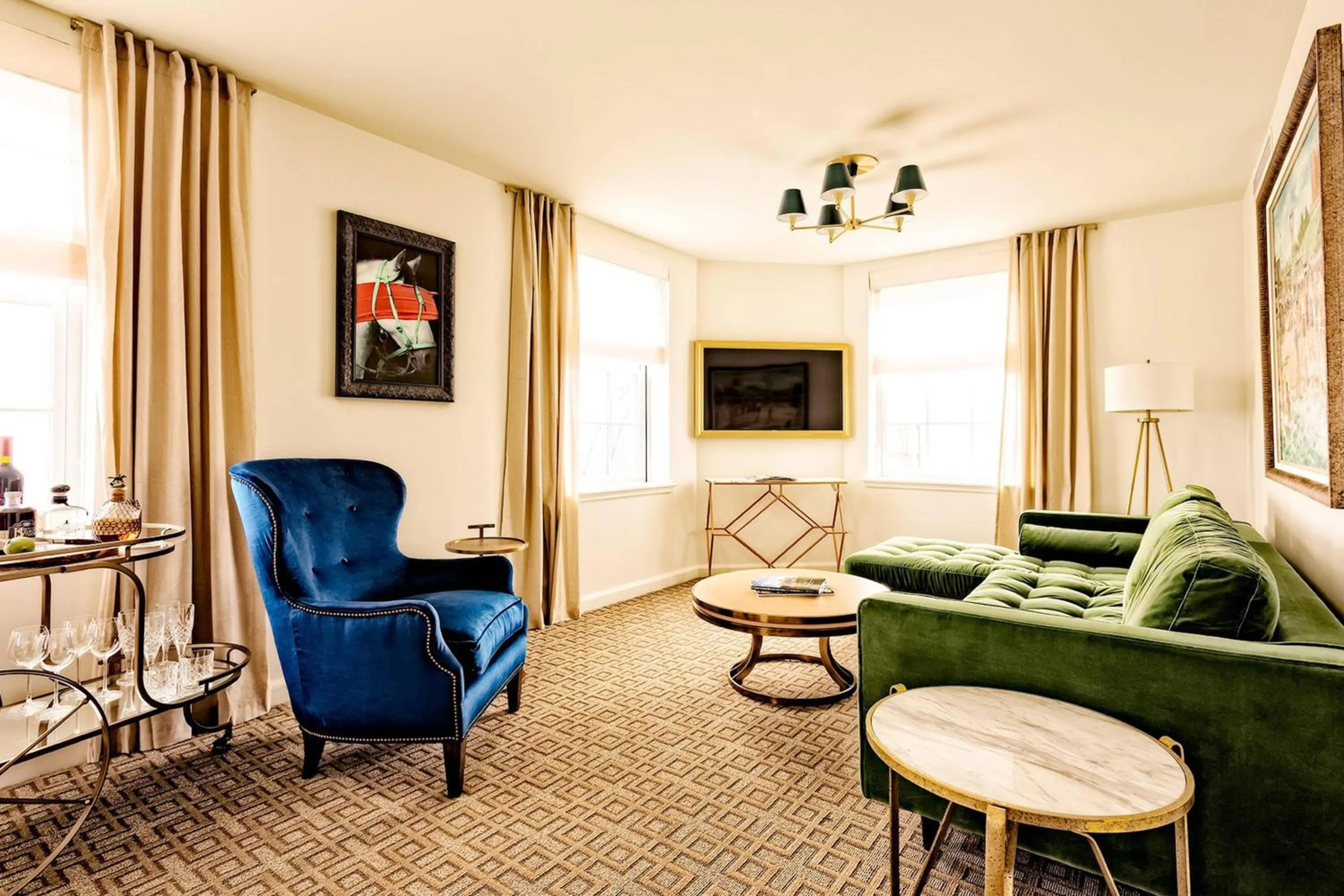 Living room in The Cavalier Virginia Beach, Autograph Collection