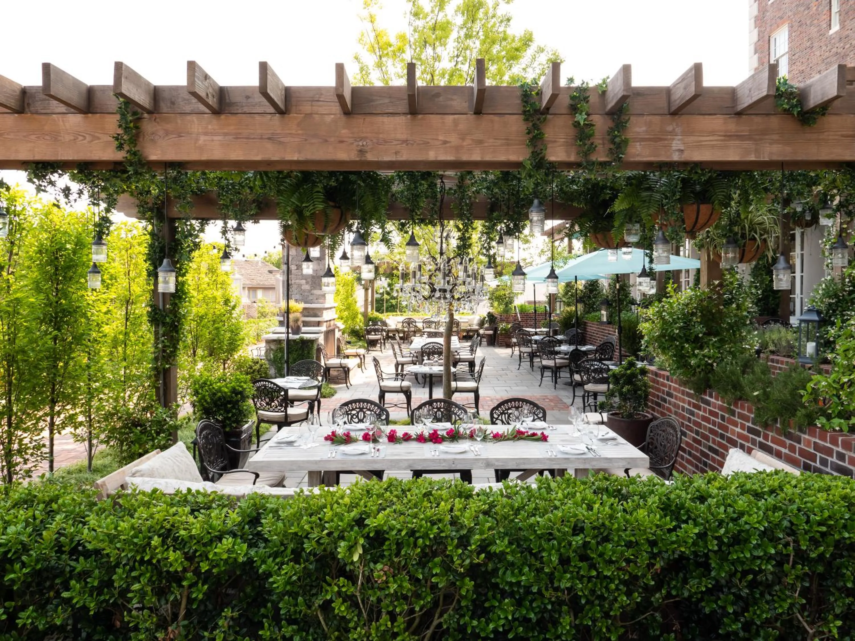 Restaurant/places to eat in The Cavalier Virginia Beach, Autograph Collection