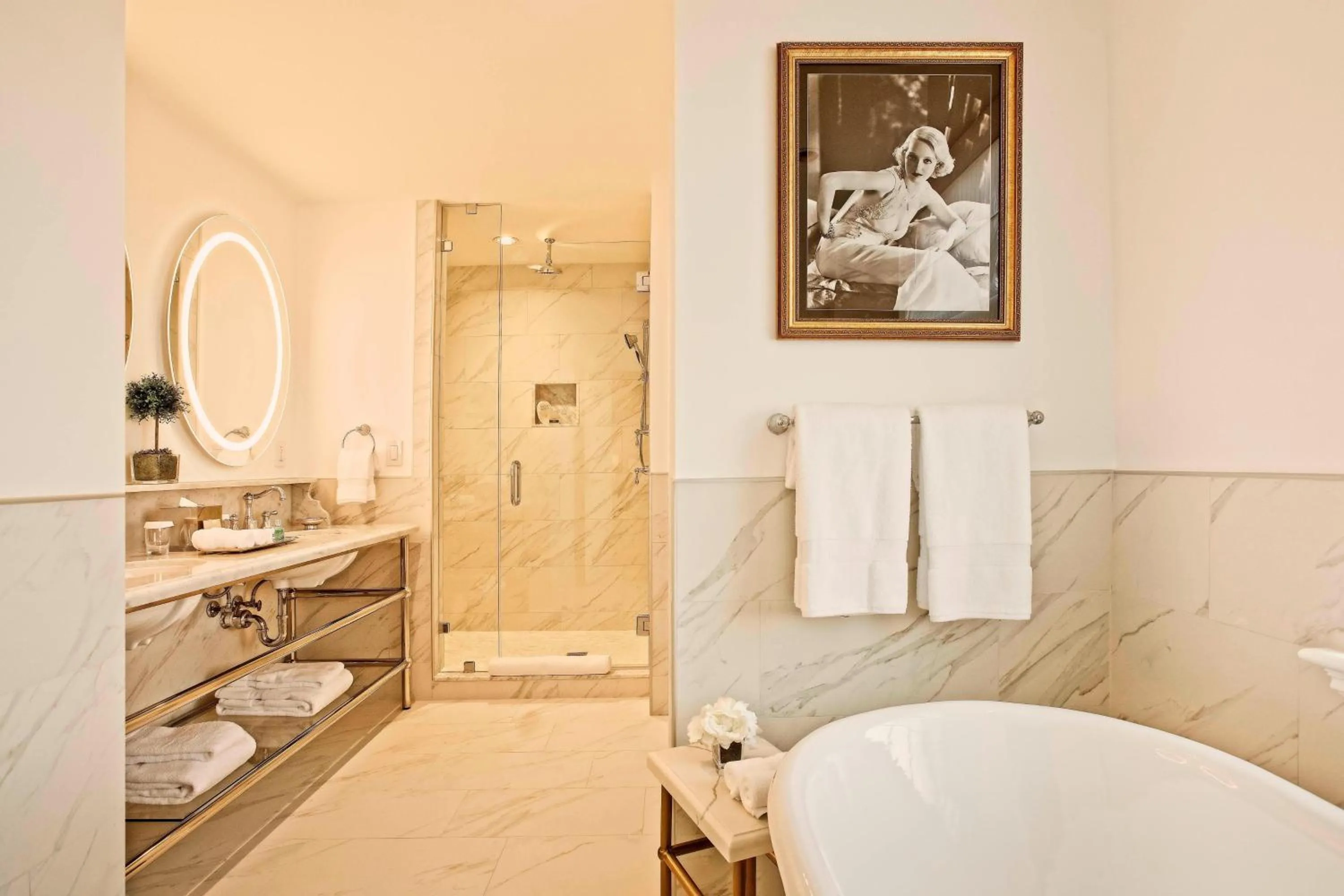 Bathroom in The Cavalier Virginia Beach, Autograph Collection