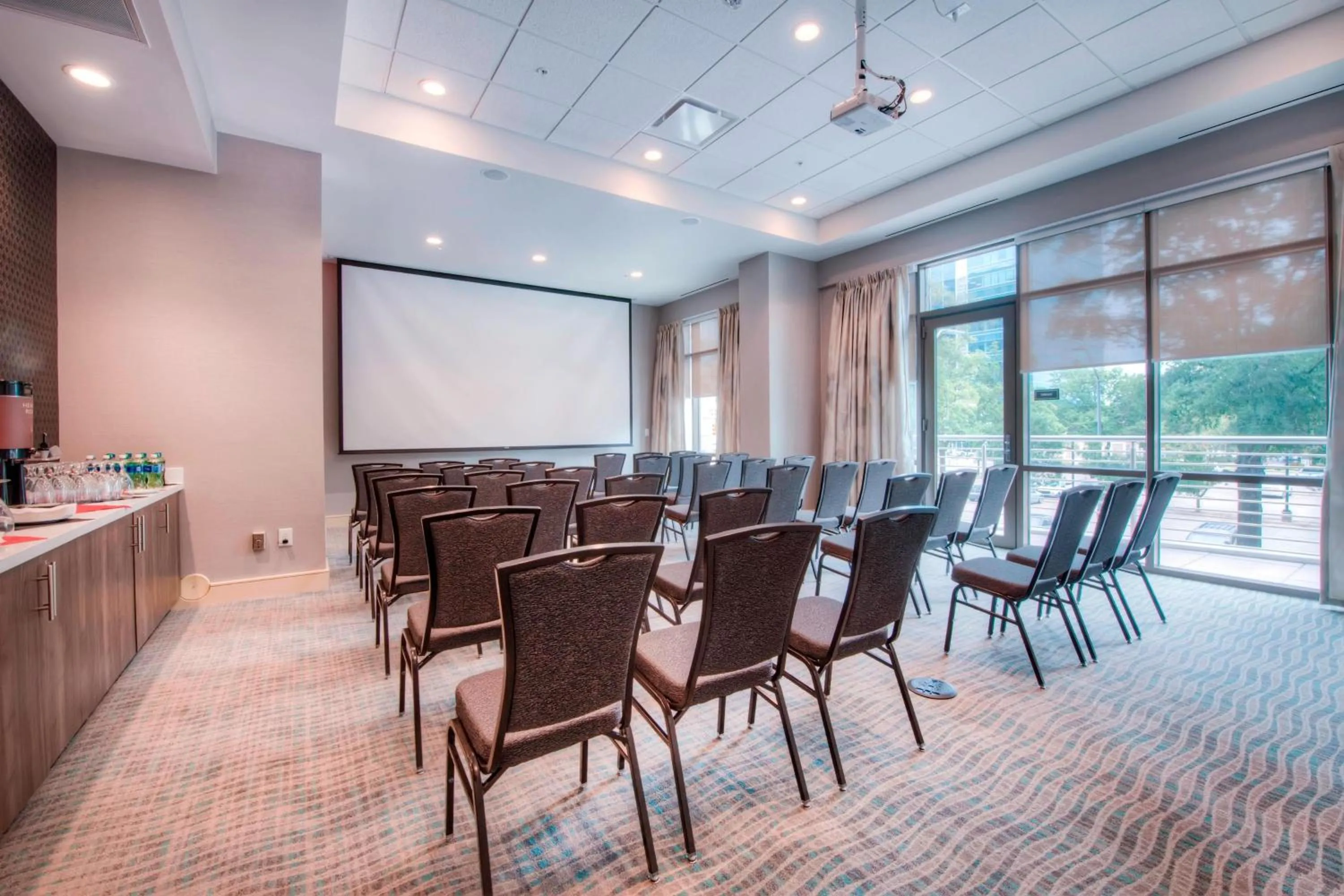 Meeting/conference room in Residence Inn by Marriott Raleigh Downtown