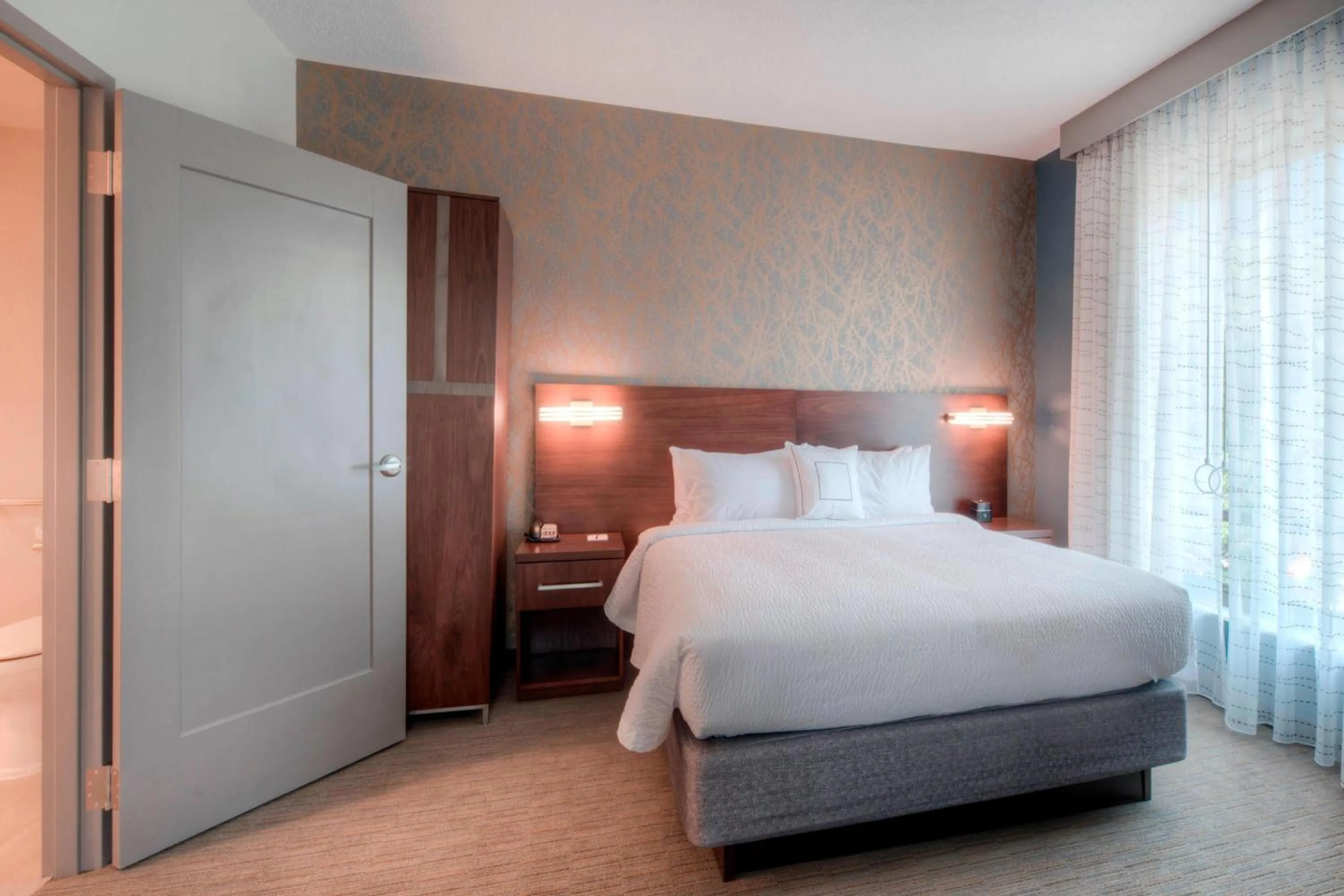 Bedroom, Bed in Residence Inn by Marriott Raleigh Downtown