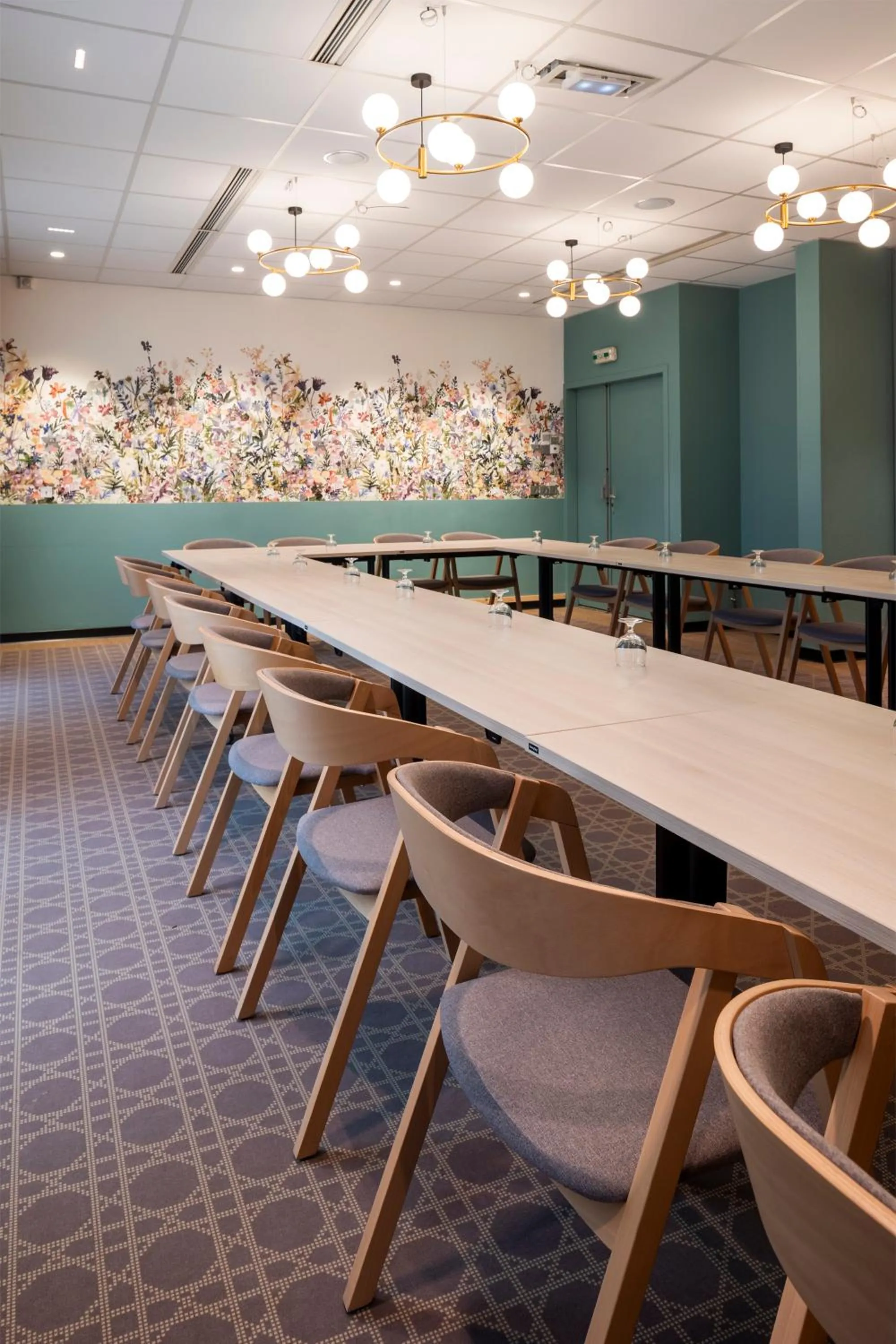 Meeting/conference room in ibis Styles Pontivy centre Bretagne