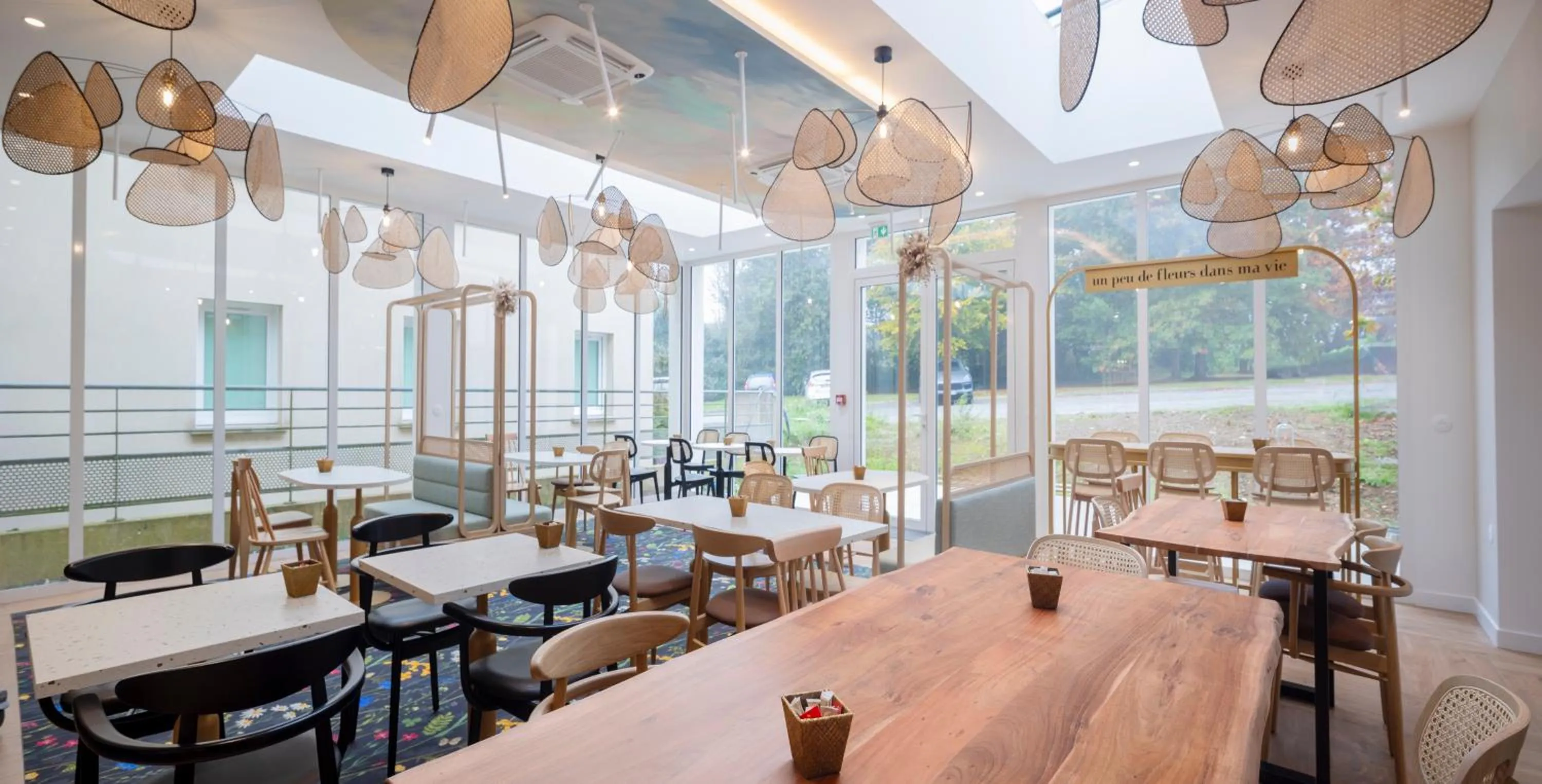 Breakfast in ibis Styles Pontivy centre Bretagne