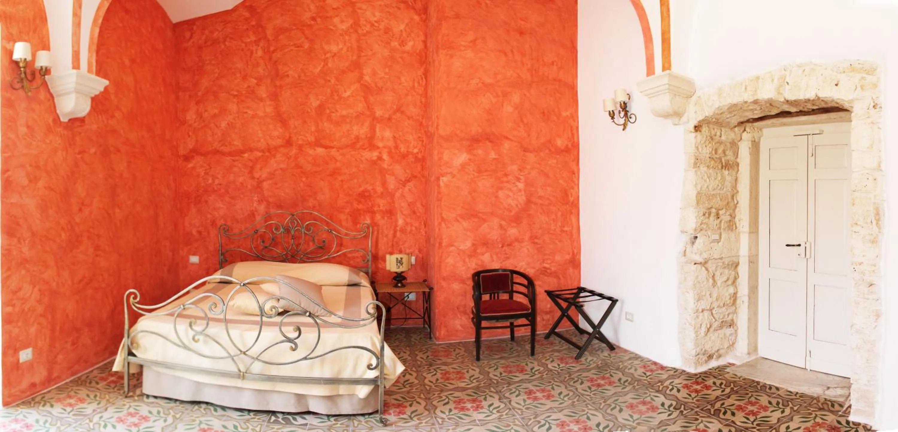 Bedroom, Bed in Palazzo Camarda B&B