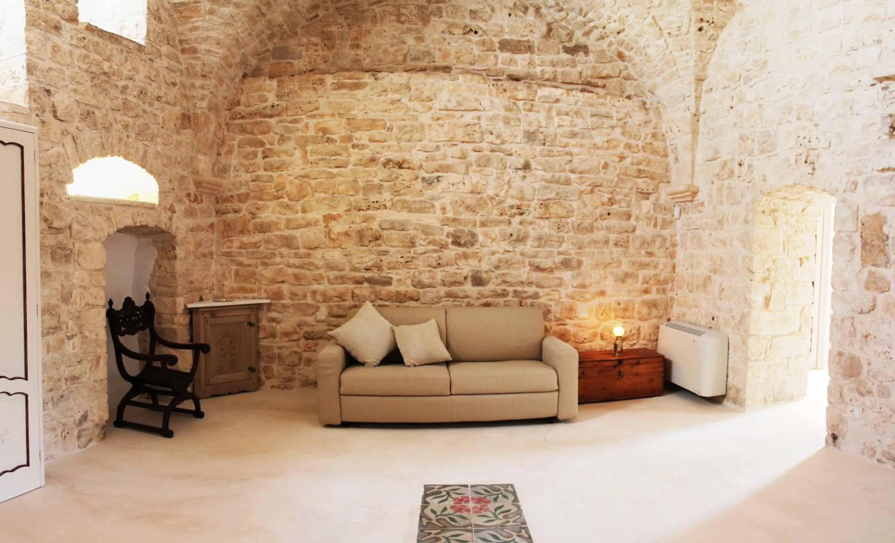 Bed in Palazzo Camarda B&B