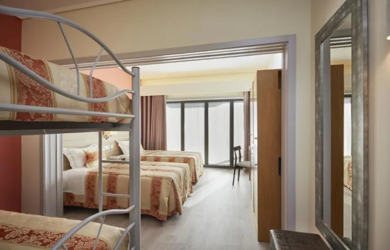 Bed in Suites & Hostel Cidade Aveiro