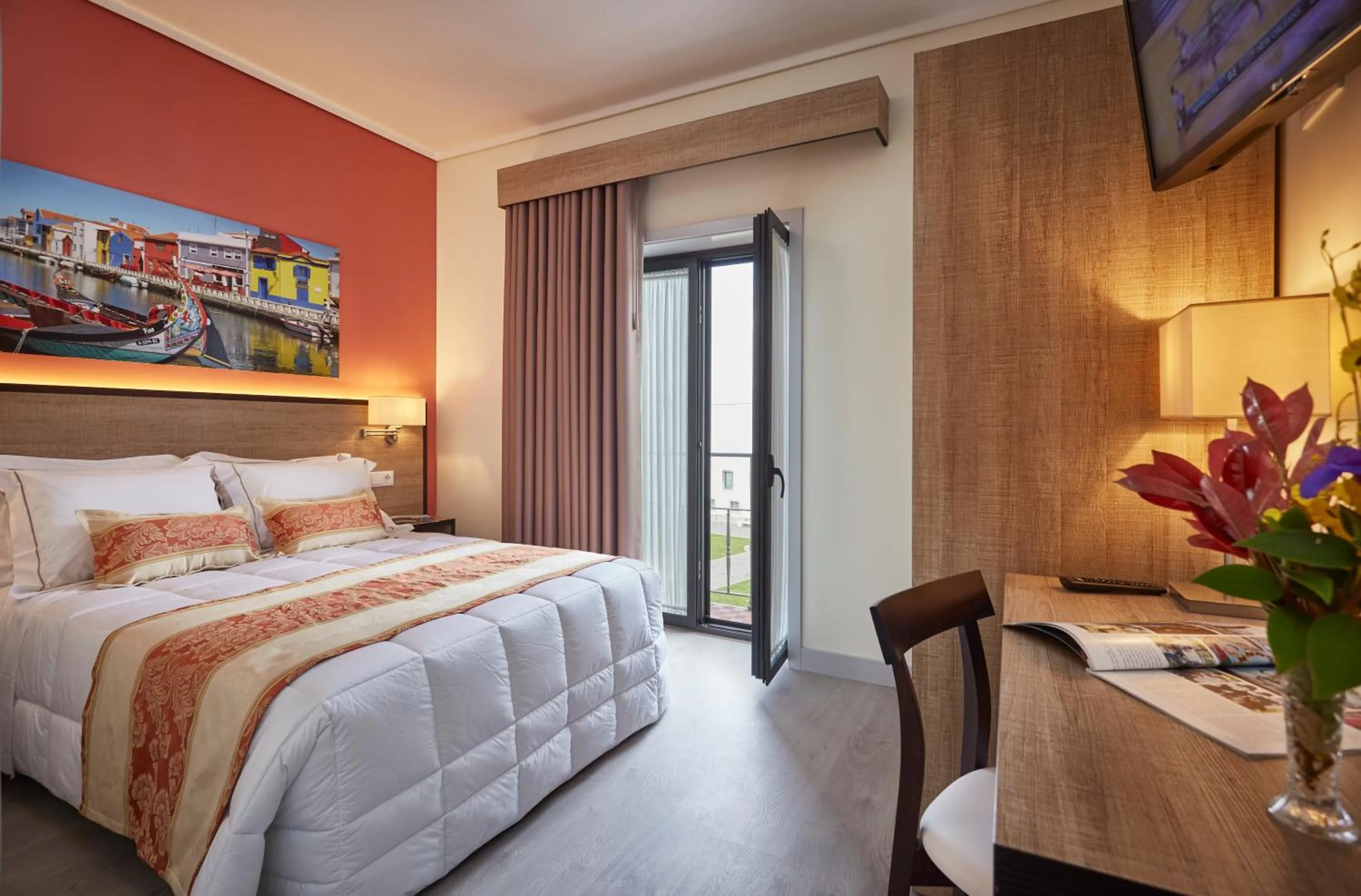 Decorative detail, Bed in Suites & Hostel Cidade Aveiro