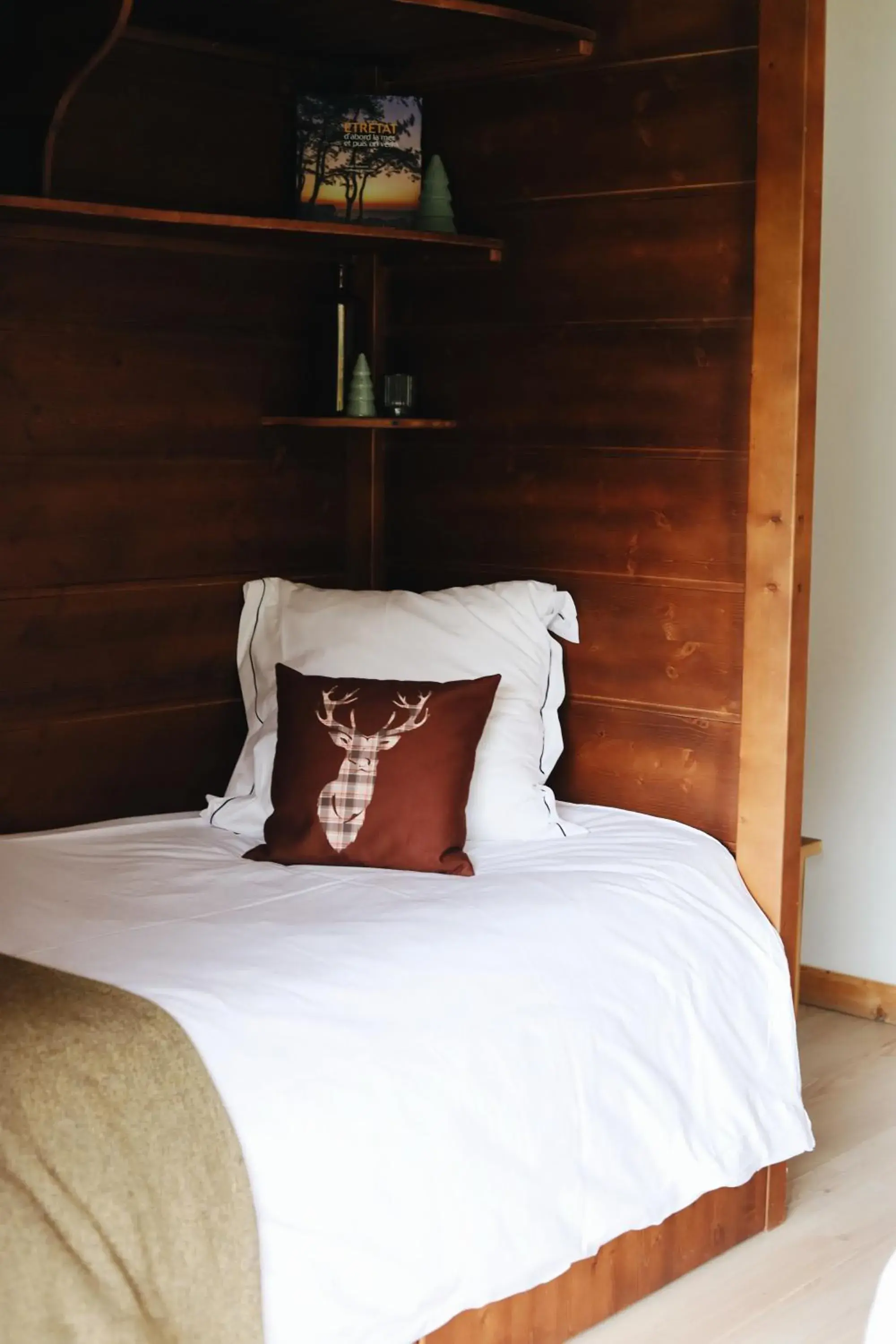 Triple Room in Les Cèdres - Hôtel - Restaurants - Spa Triple Room in Les Cèdres - Hôtel - Restaurants - Spa